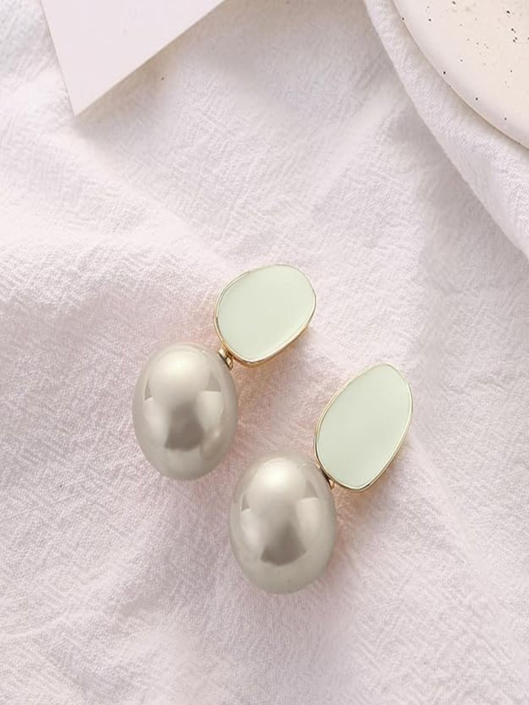 

ANNA CREATIONS Contemporary Studs Earrings, Gold