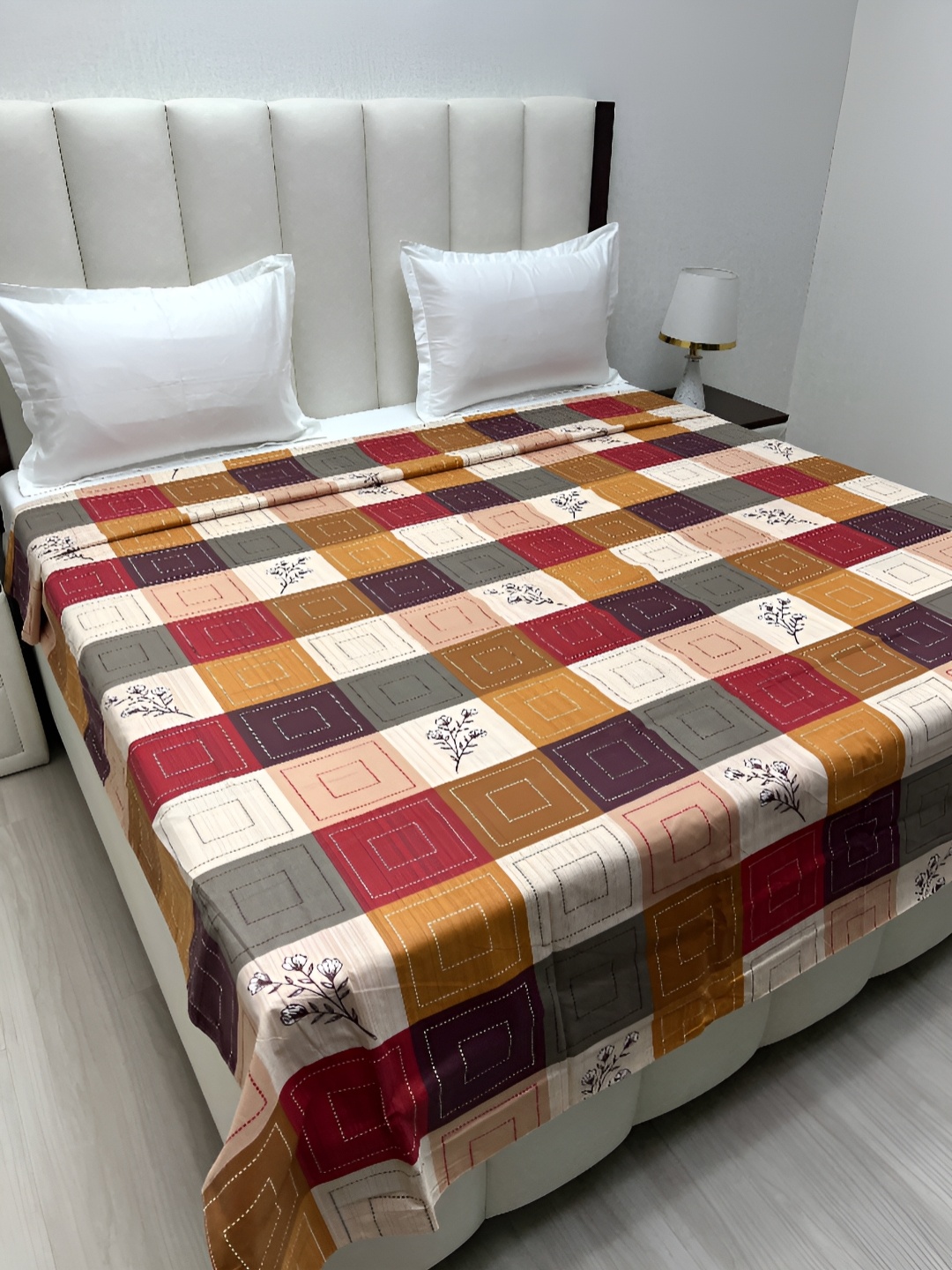 

Pure Decor Brown & Red Geometric Printed Pure Cotton King Size Duvet Cover