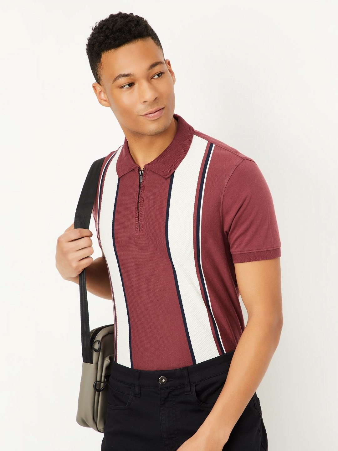 

max Men Striped V-Neck Pockets T-shirt, Purple