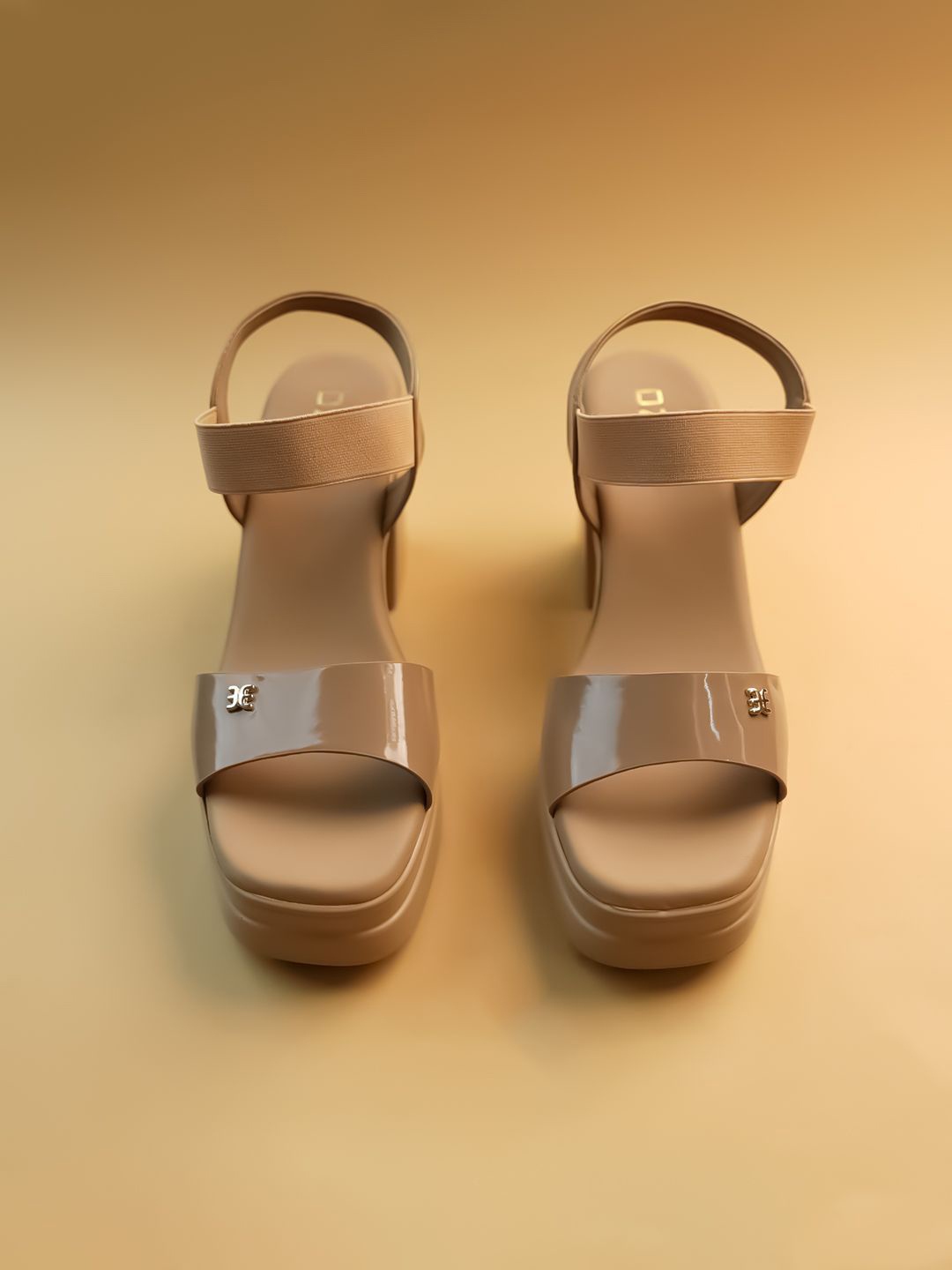 

Ozuri Party Block Sandals with Buckles, Beige