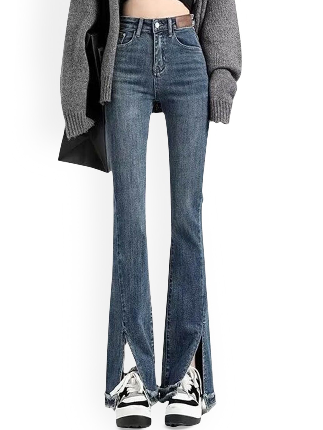 

StyleCast Women Low Distress Heavy Fade Jeans, Blue