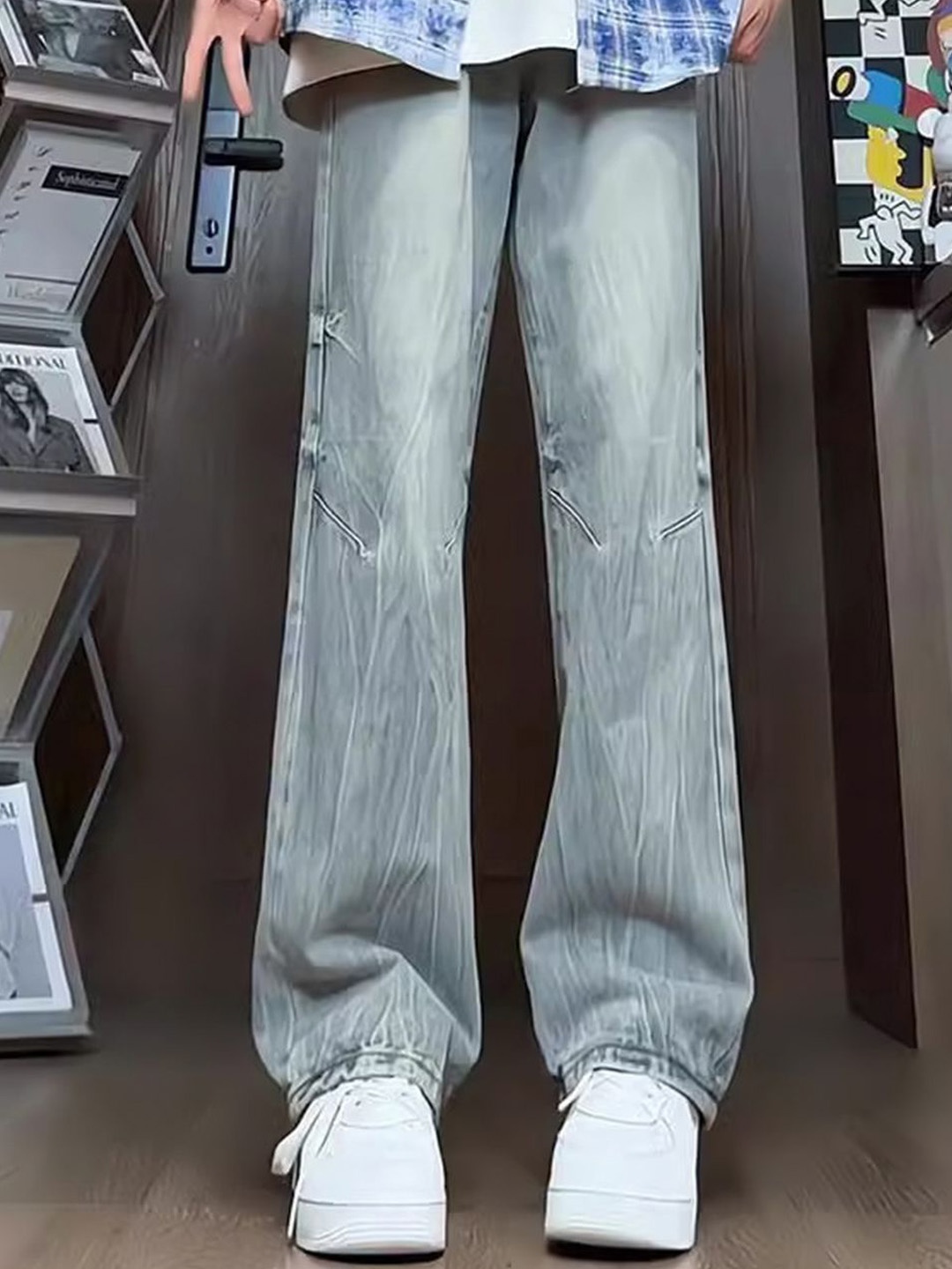 

HERE&NOW Men Highly Distressed Light Fade Jeans, Blue