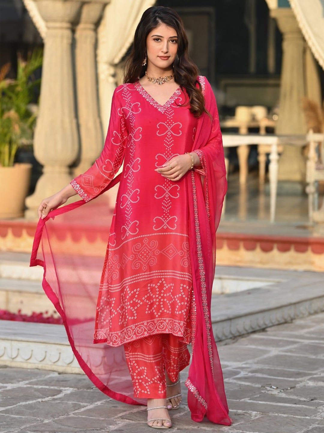 

Sitanjali Bandhani Printed Thread Work Silk Chiffon Kurta With Trousers & Dupatta, Pink