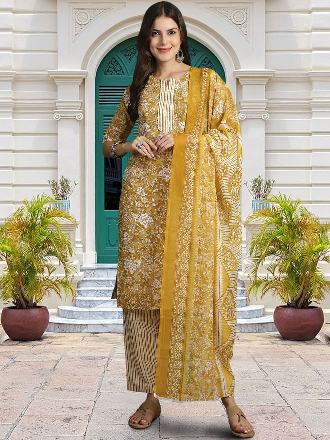 

Moda Rapido Floral Printed Notch Neck Straight Kurta With Trousers & Dupatta, Yellow