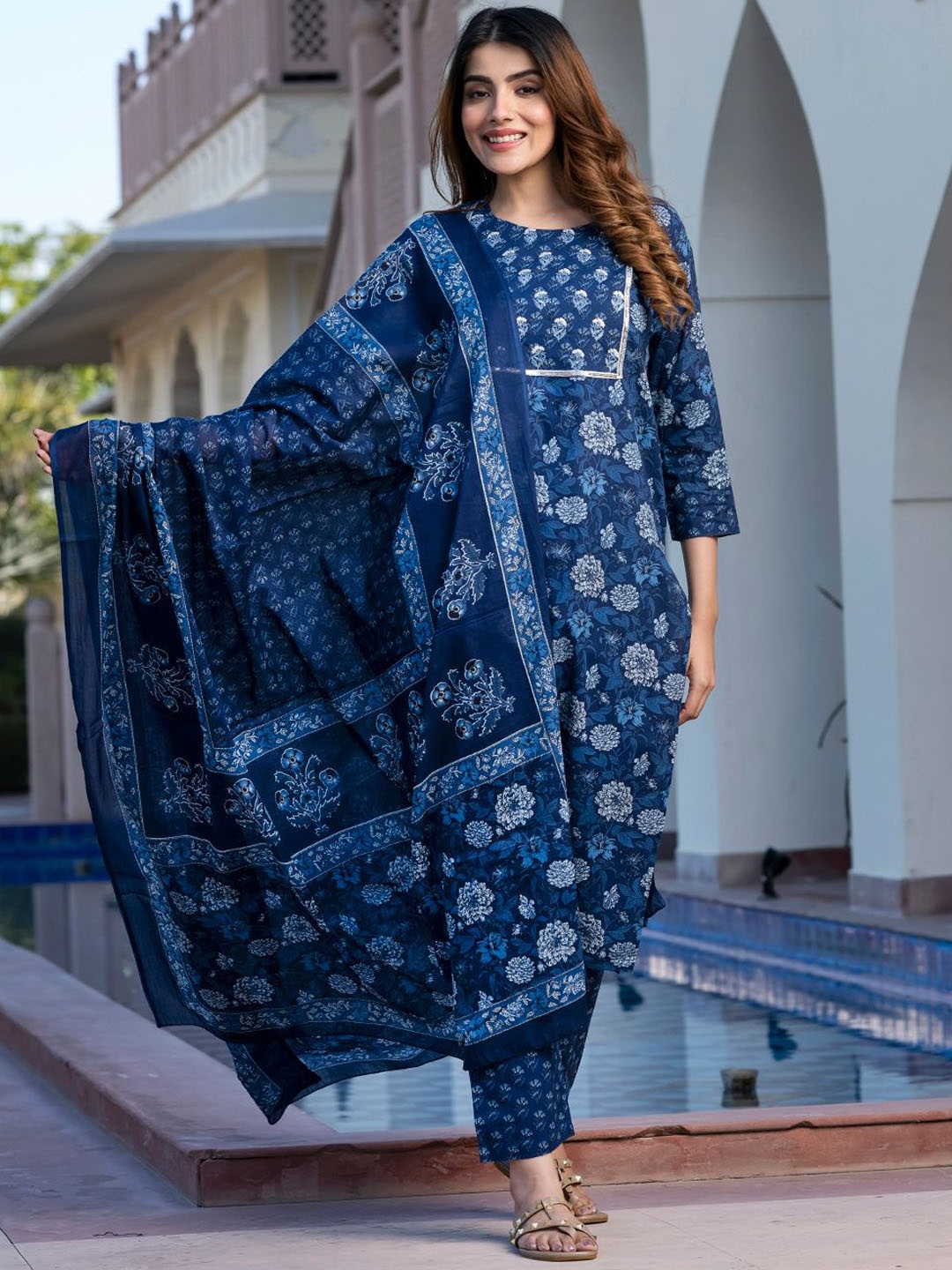 

KALINI Women Floral Printed Regular Pure Cotton Kurta with Trousers & With Dupatta, Blue