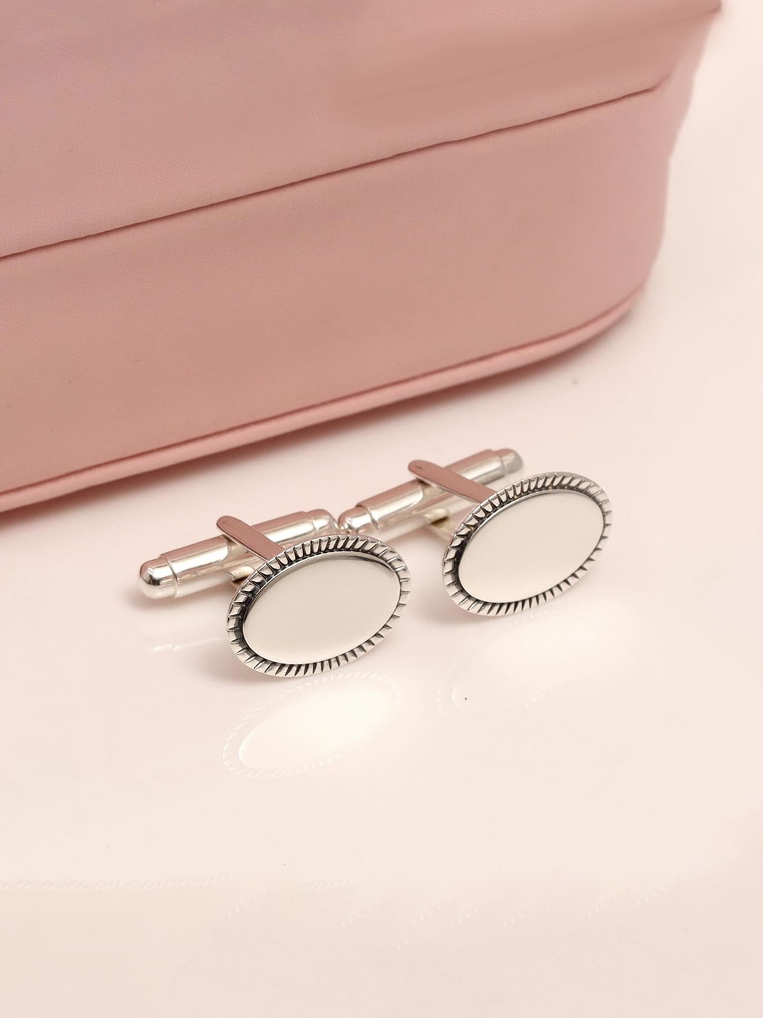 

LeCalla Cufflink, Silver