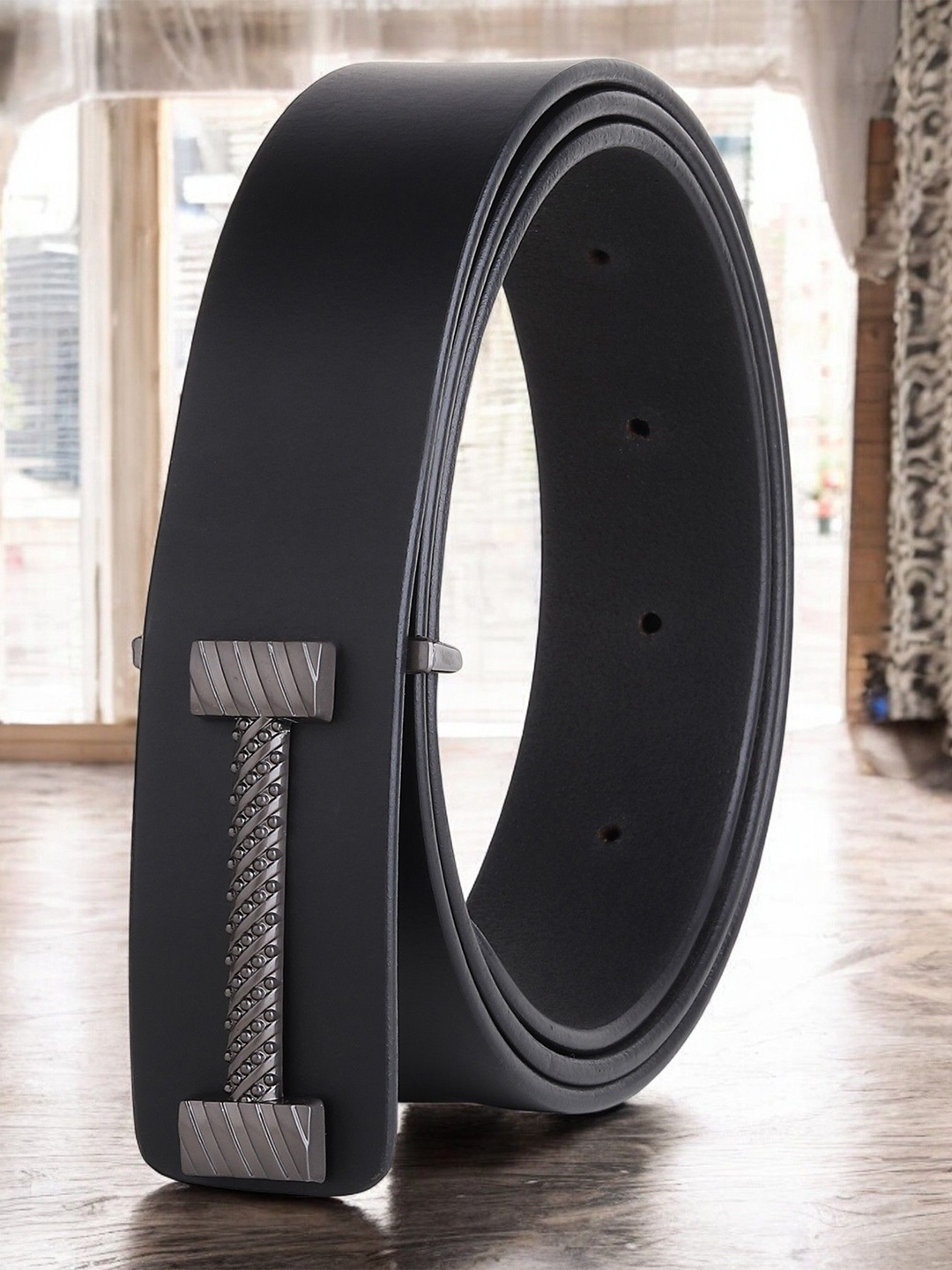 

Metronaut Men Leather Formal Belt, Black