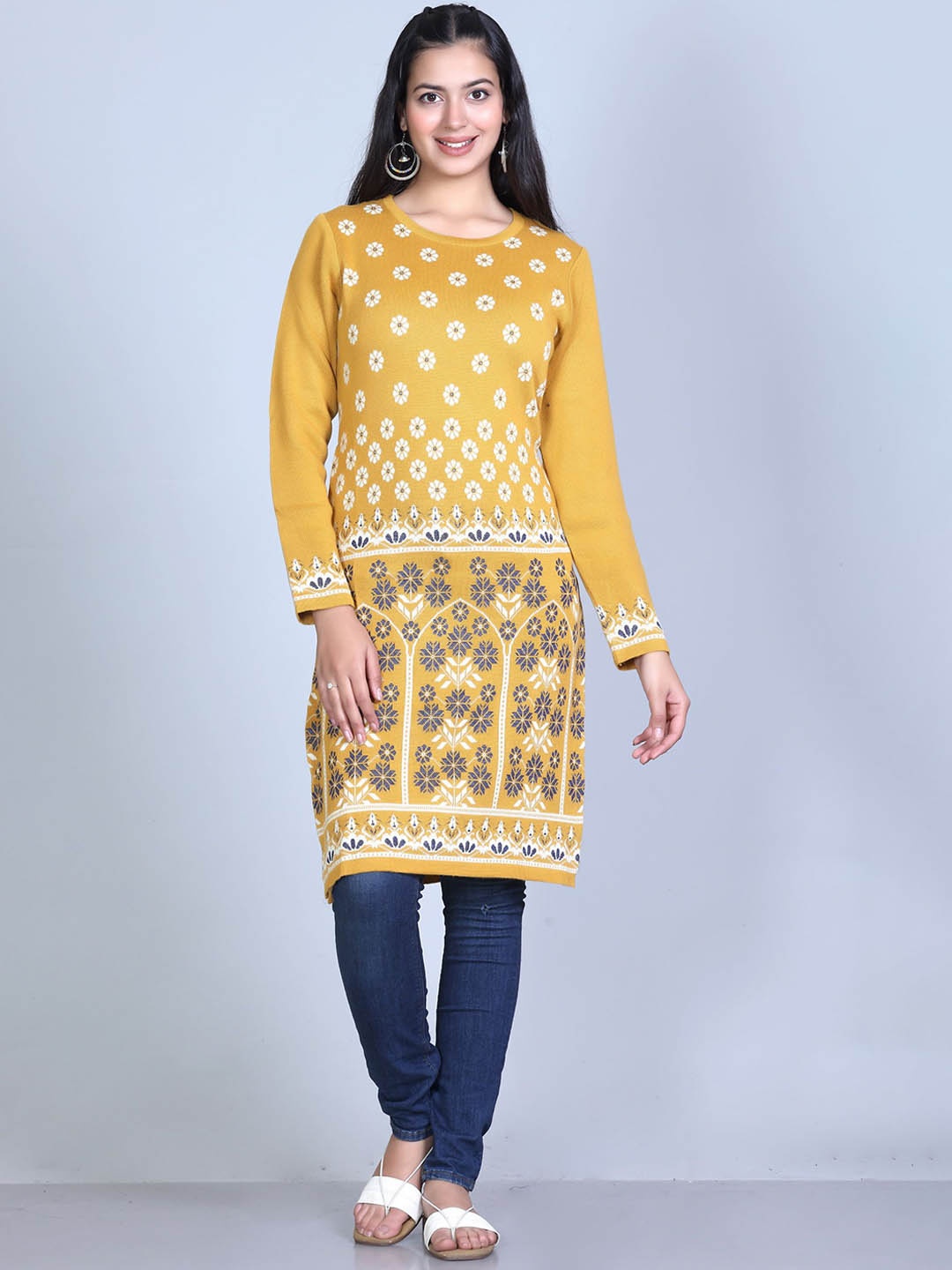 

BeriBlu Floral Woven Design Round Neck Straight Kurta, Mustard