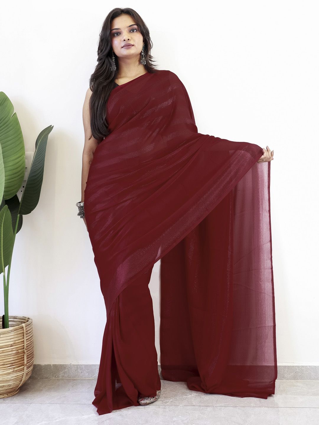 

Mitera Striped Poly Georgette Ready to Wear Saree, Pink