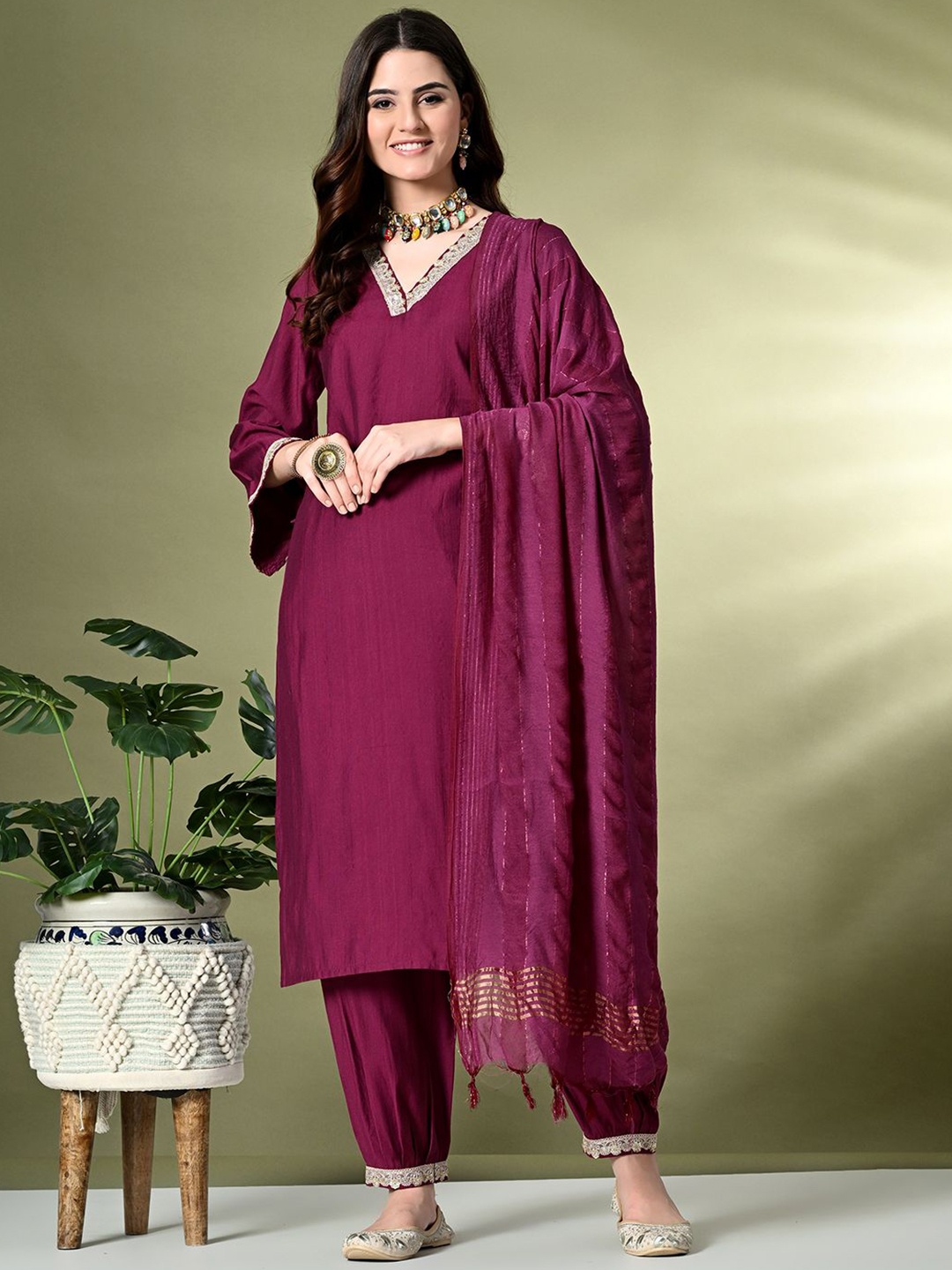 

KALINI Women Regular Kurta with Salwar & With Dupatta, Magenta