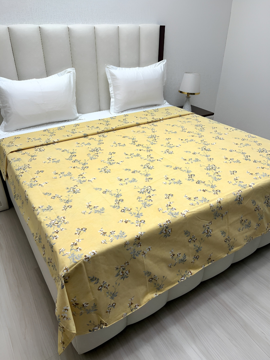 

Pure Decor Yellow & Grey Printed Pure Cotton 260 TC King SizeDuvetCover