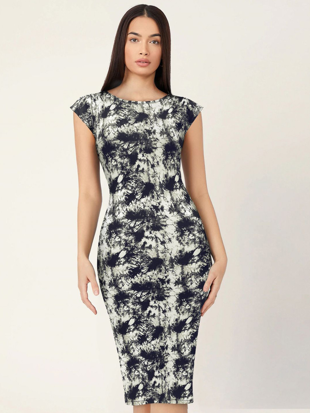 

KERI PERRY Women Printed Boat Neck Bodycon Midi Dress, White