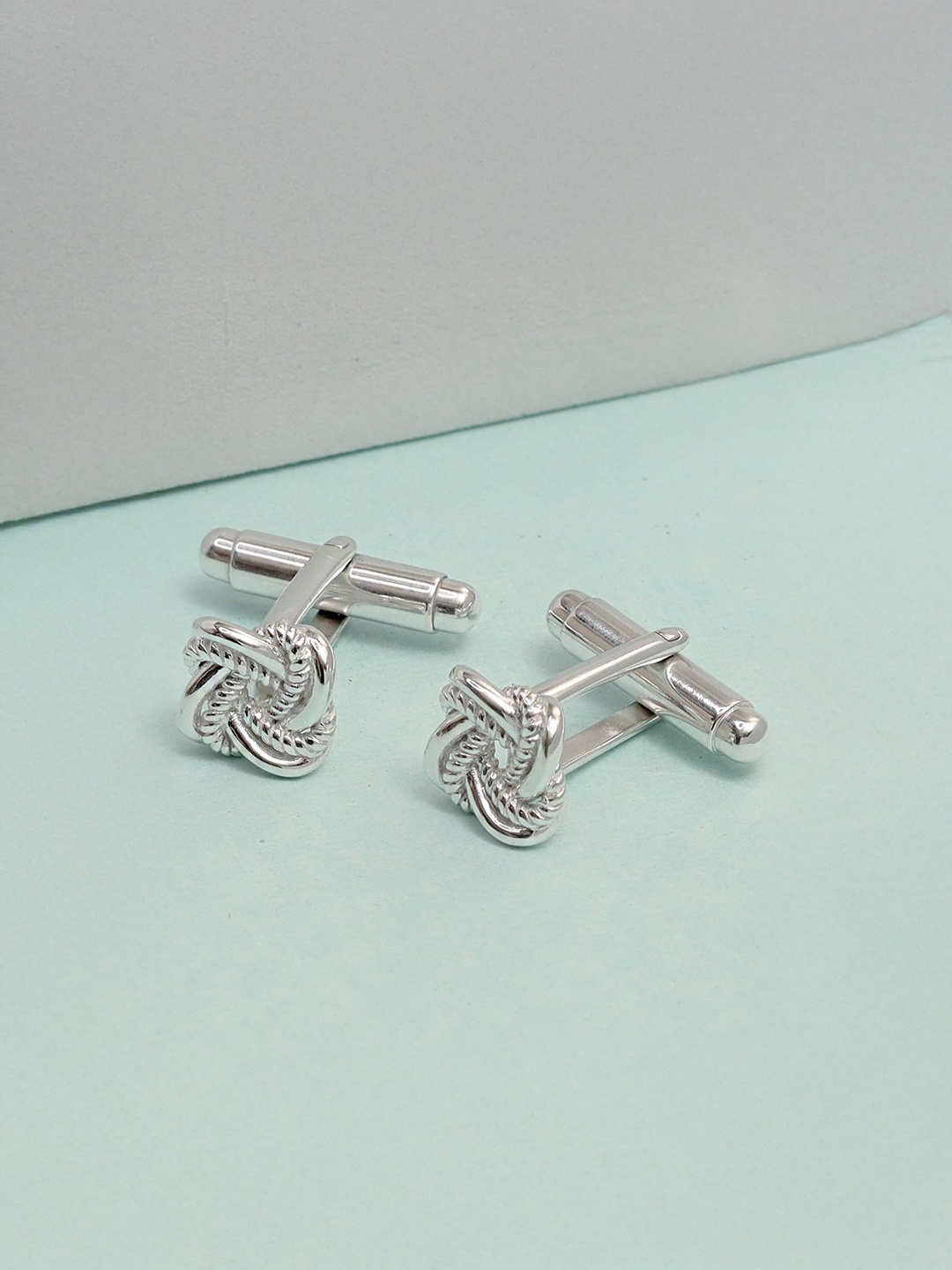 

LeCalla Floral Cufflink, Silver