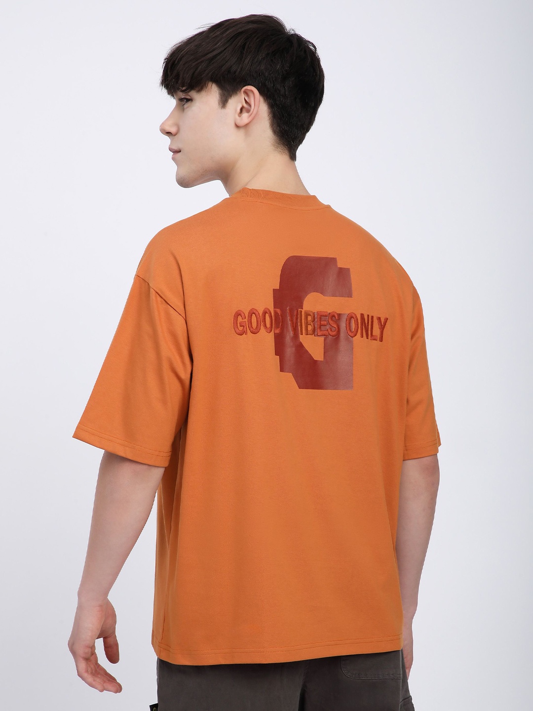 

Beyoung Men Applique T-shirt, Orange