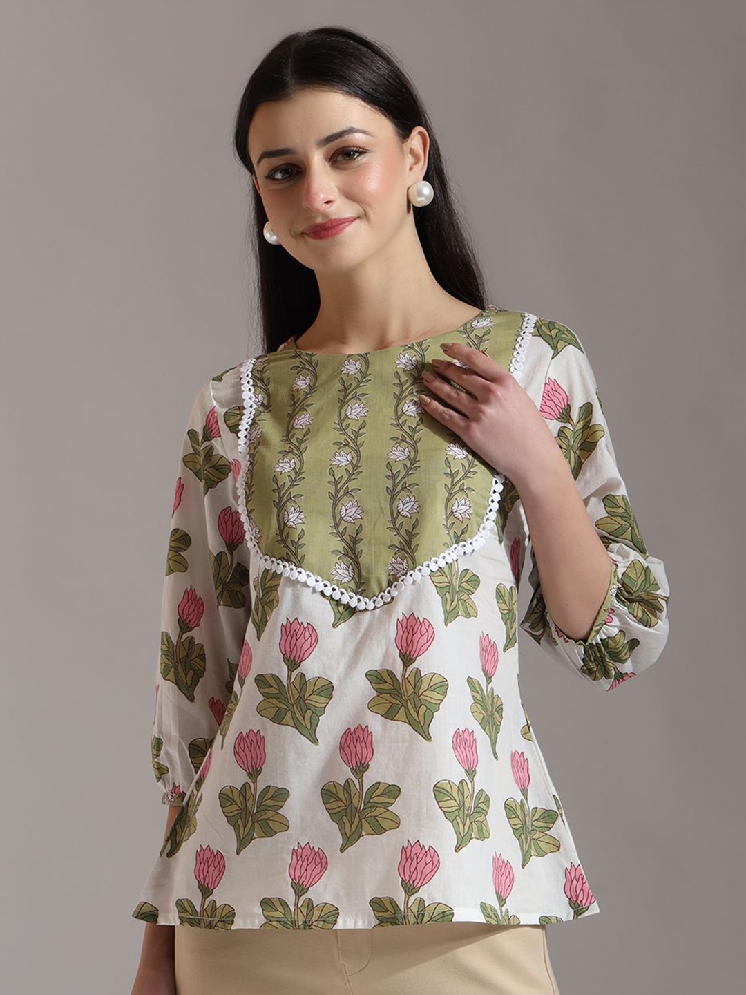 

Yufta Floral Printed Lace Inserts Detail Puff Sleeve Cotton Top, White