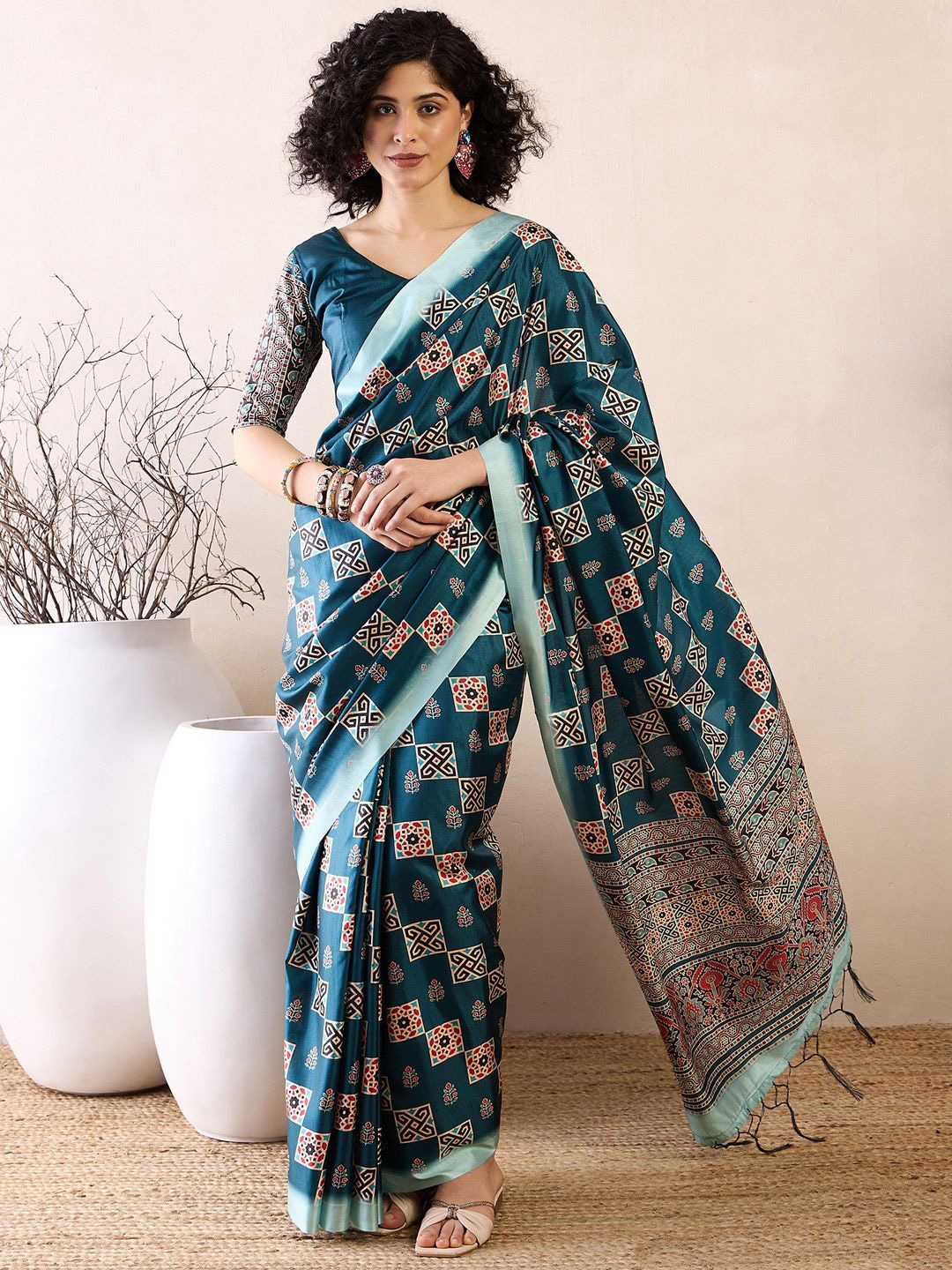 

Mitera Ethnic Motifs Satin Ready to Wear Bagru Saree, Teal