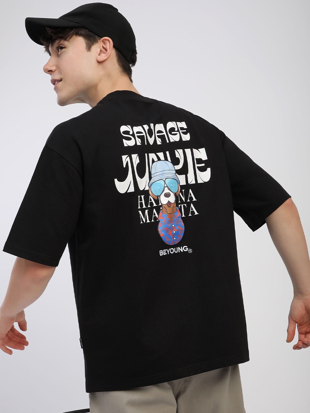 

Beyoung Men Printed Applique T-shirt, Black