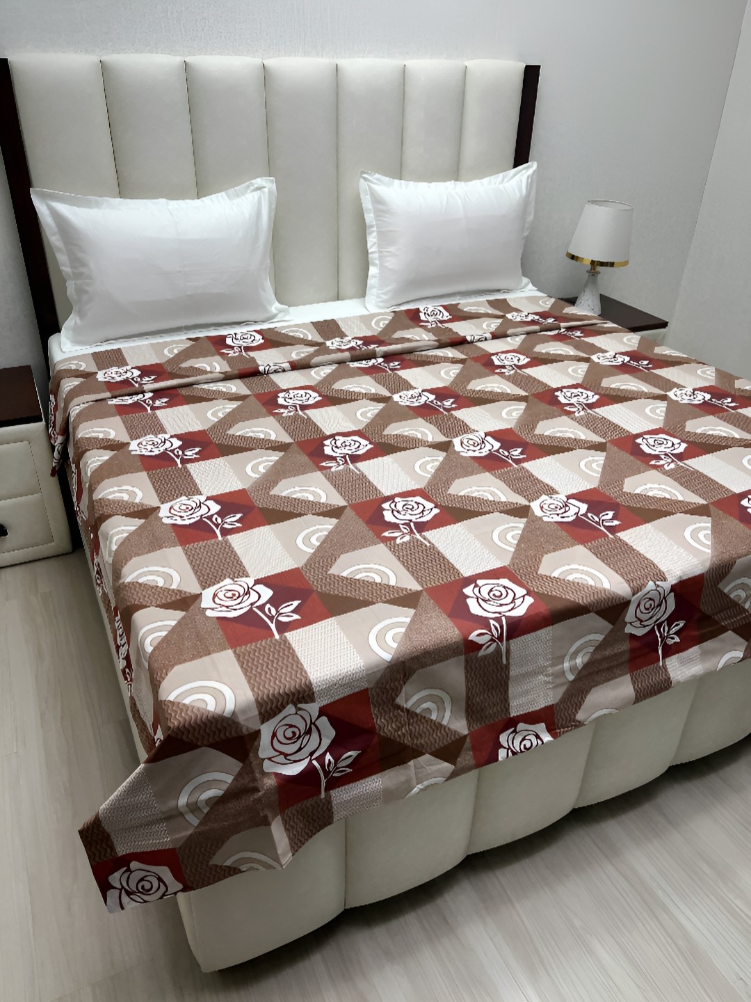 

Pure Decor Brown & White Floral Printed Pure Cotton 260 TC King Size Duvet Cover