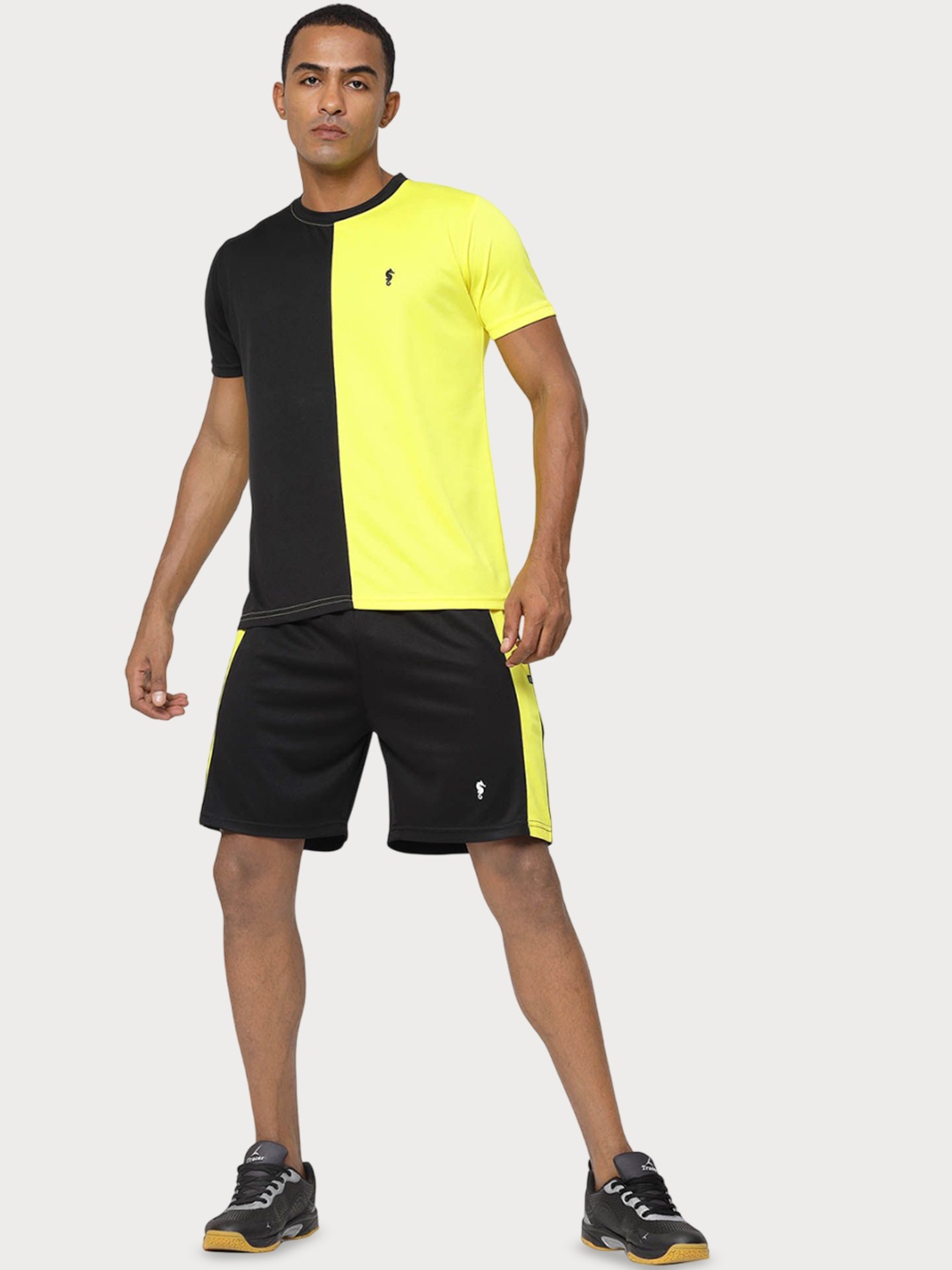 

EPPE Colourblocked Round Neck T-Shirt With Shorts, Yellow