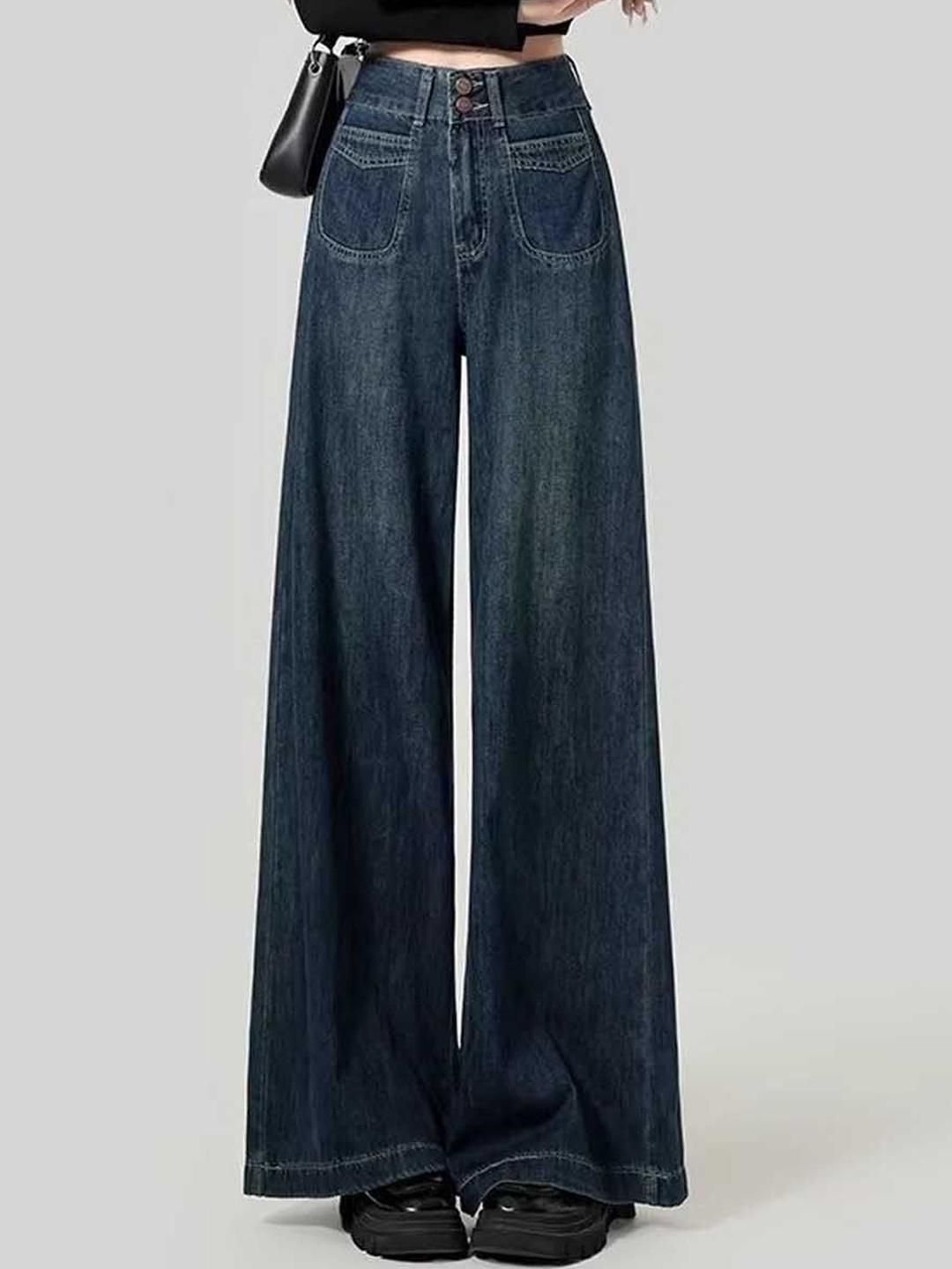 

StyleCast Women Low Distress Jeans, Blue