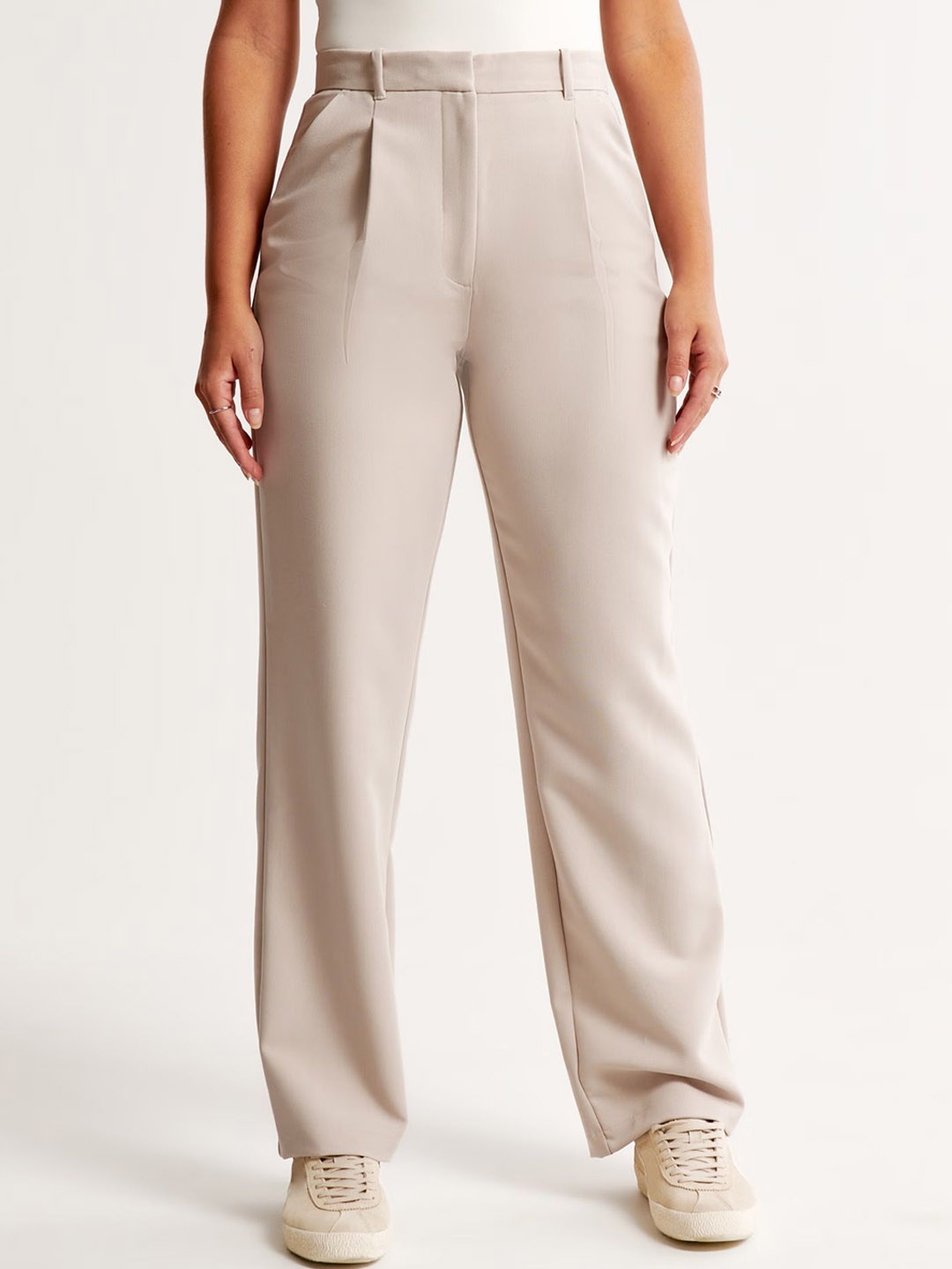 

FNOCKS Women Classic Fit High-Rise Wide Leg Cotton Trousers, Cream