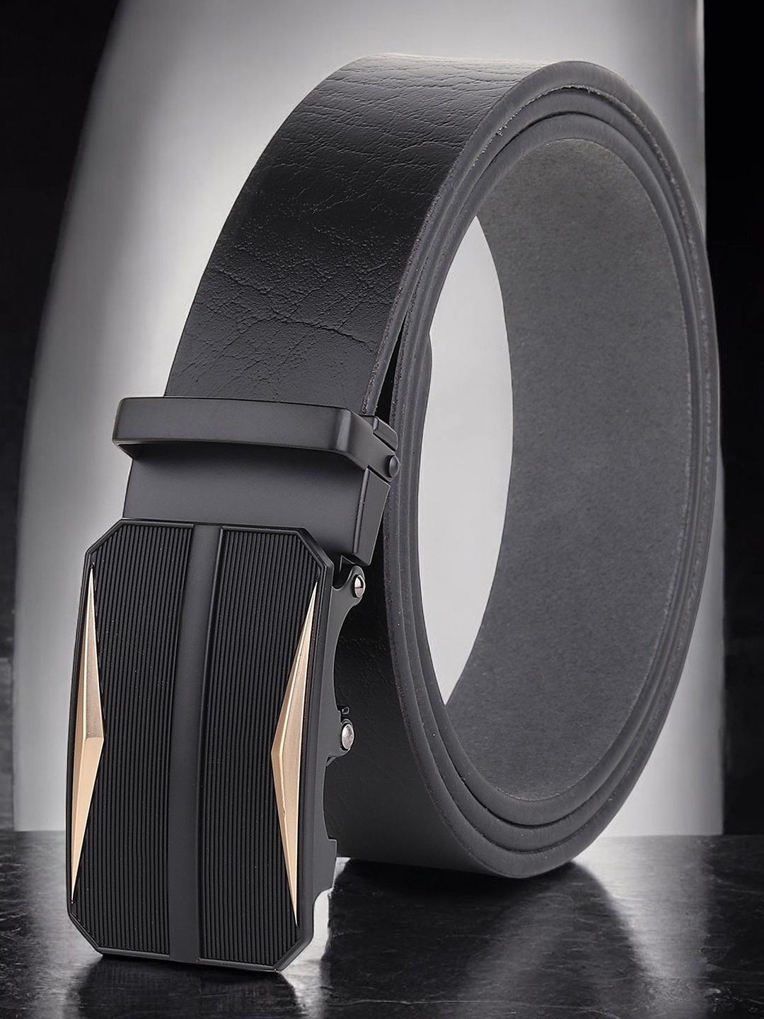 

Metronaut Men Textured Leather Formal Belt, Black