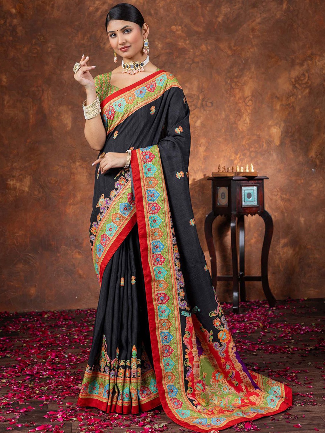 

Anouk Ethnic Motifs Silk Blend Saree, Black