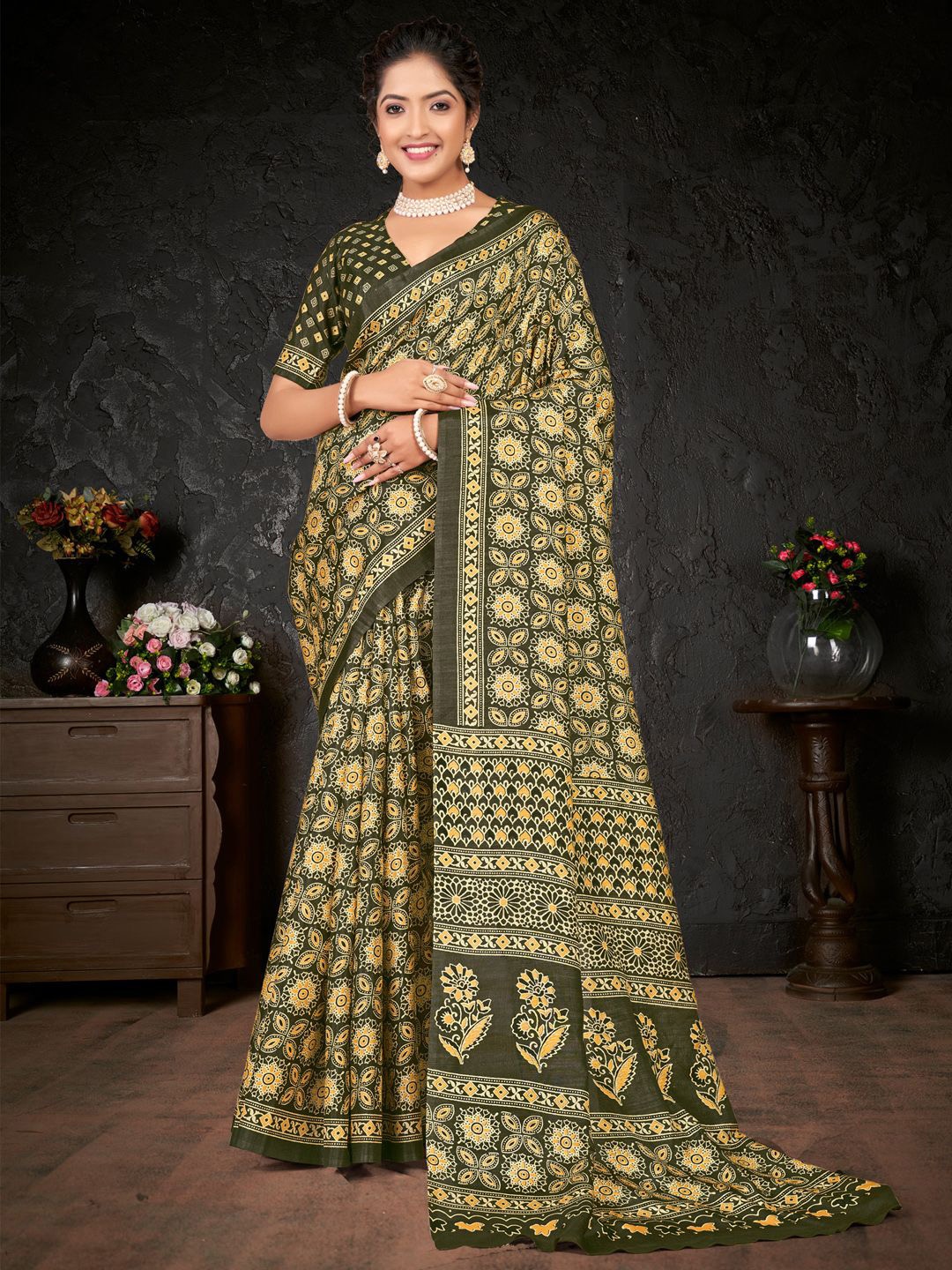 

Mitera Ajrak Block Block Print Saree, Olive