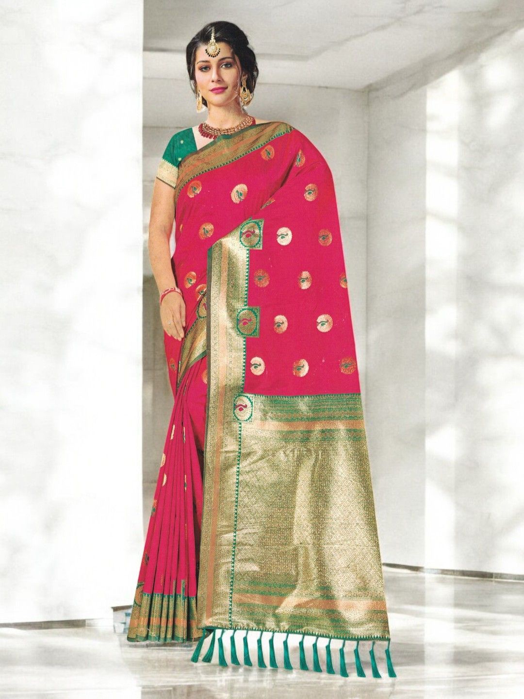 

SHOPPKEE Ethnic Motifs Zari Silk Blend Paithani Saree, Pink