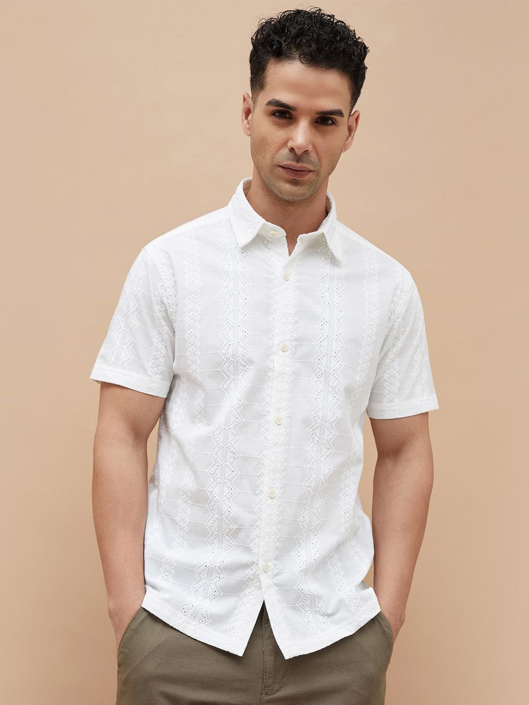 

CODE by Lifestyle Men Floral Opaque Casual Shirt, White