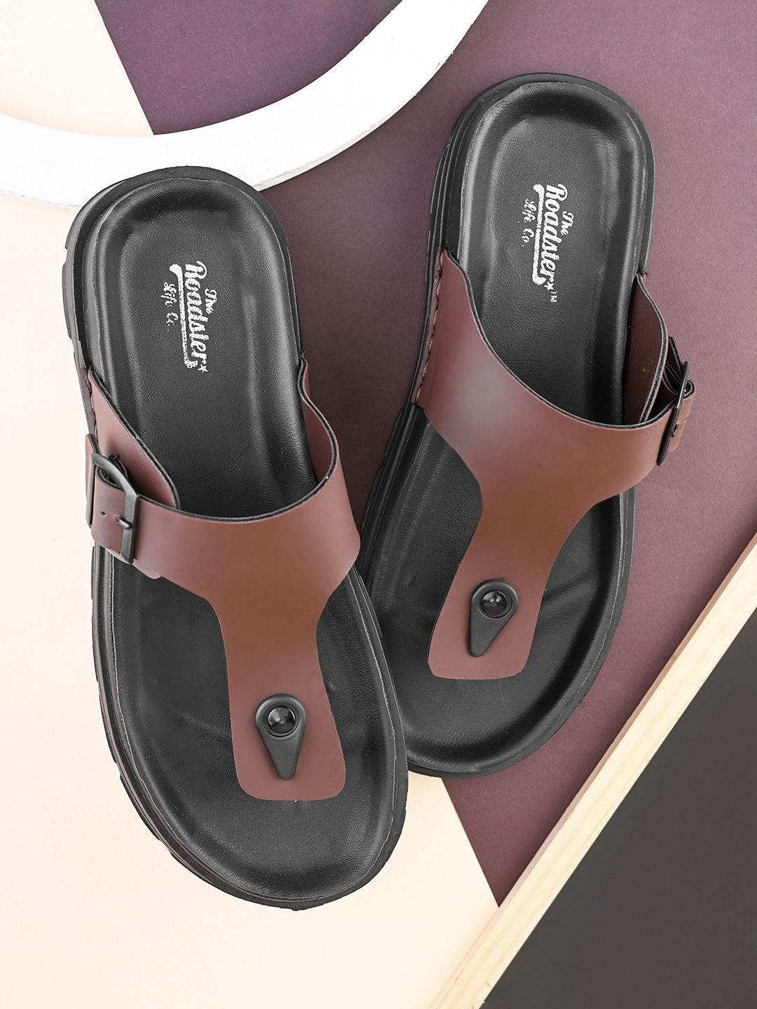 

The Roadster Lifestyle Co Stylish Comfortable Sandals, Brown