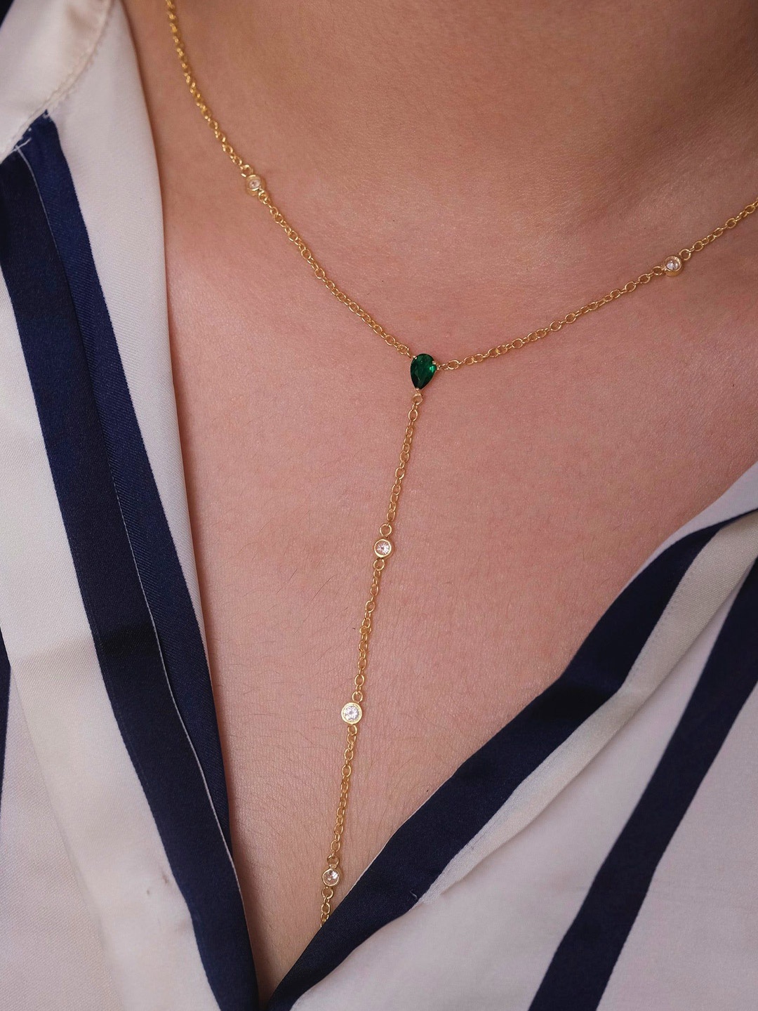 

Anushka Jain Jewellery Sterling Silver Gold-Plated Necklace