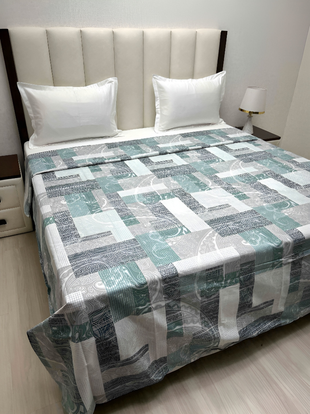 

Pure Decor Green & Grey Printed Pure Cotton King Size Duvet Cover