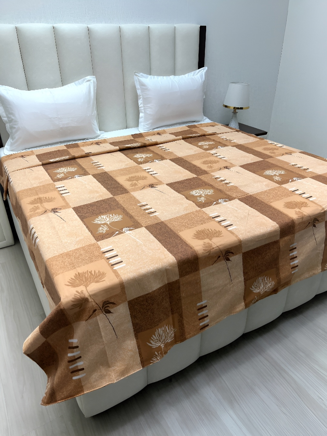 

Pure Decor Brown & White Floral Printed Pure Cotton 260 TC King Size Duvet Cover