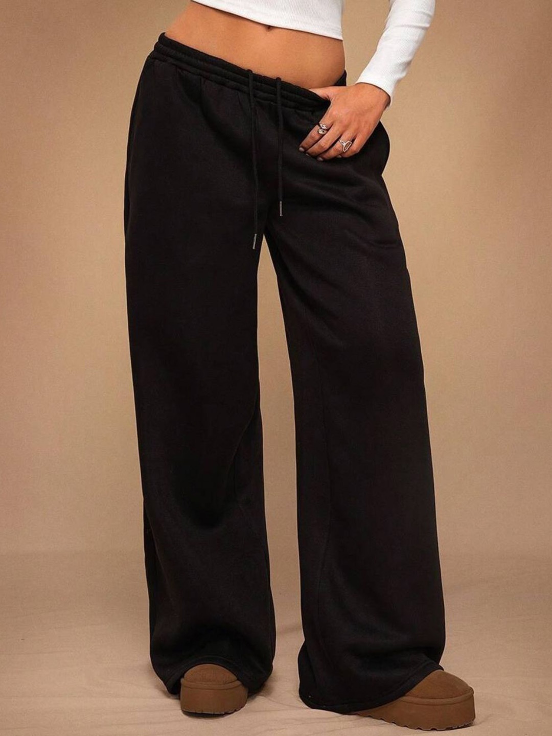 

FLYNOFF Women Relaxed Loose Fit Easy Wash Cotton Parallel Trousers, Black