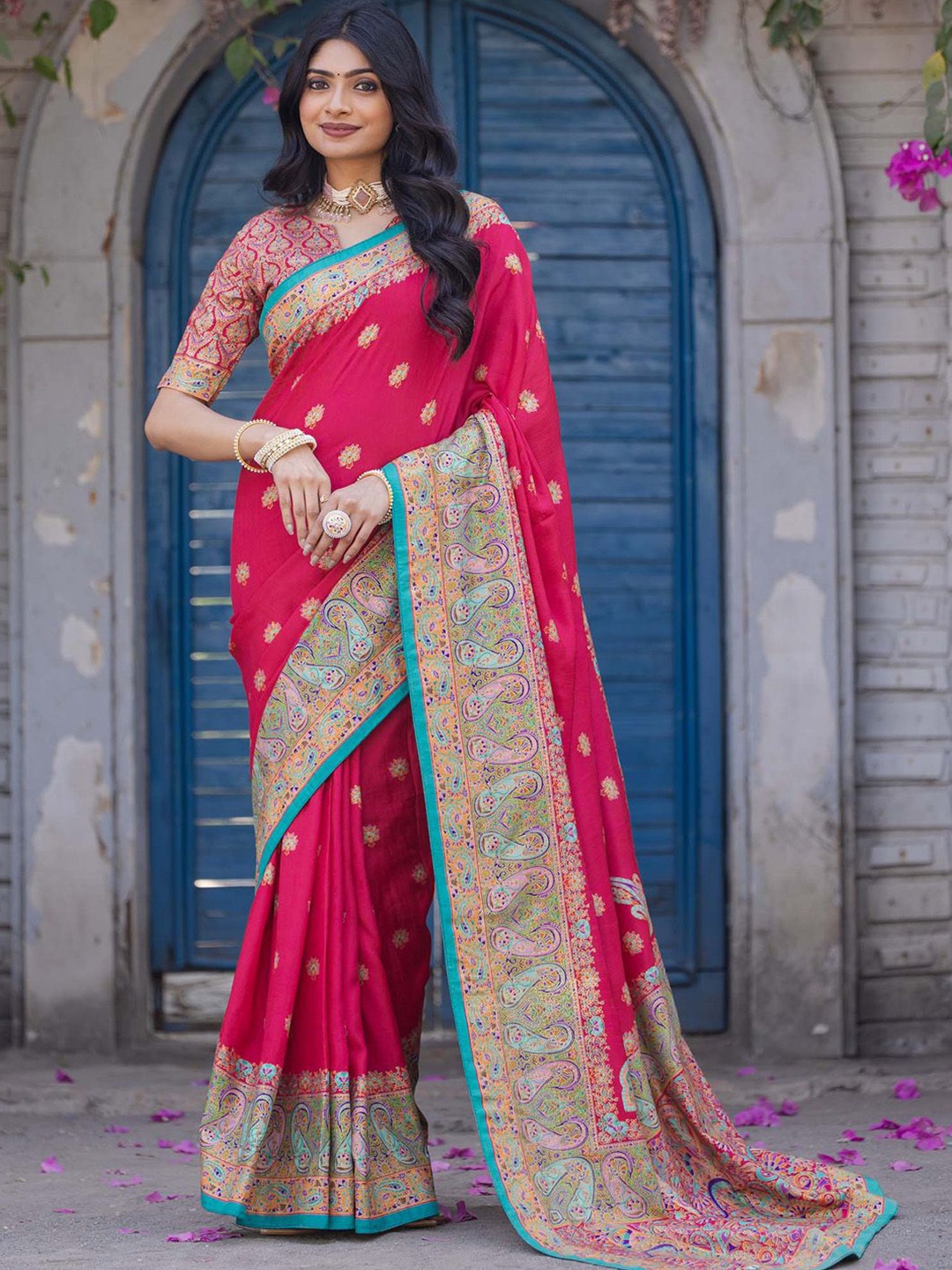 

Anouk Ethnic Motifs Silk Blend Saree, Pink