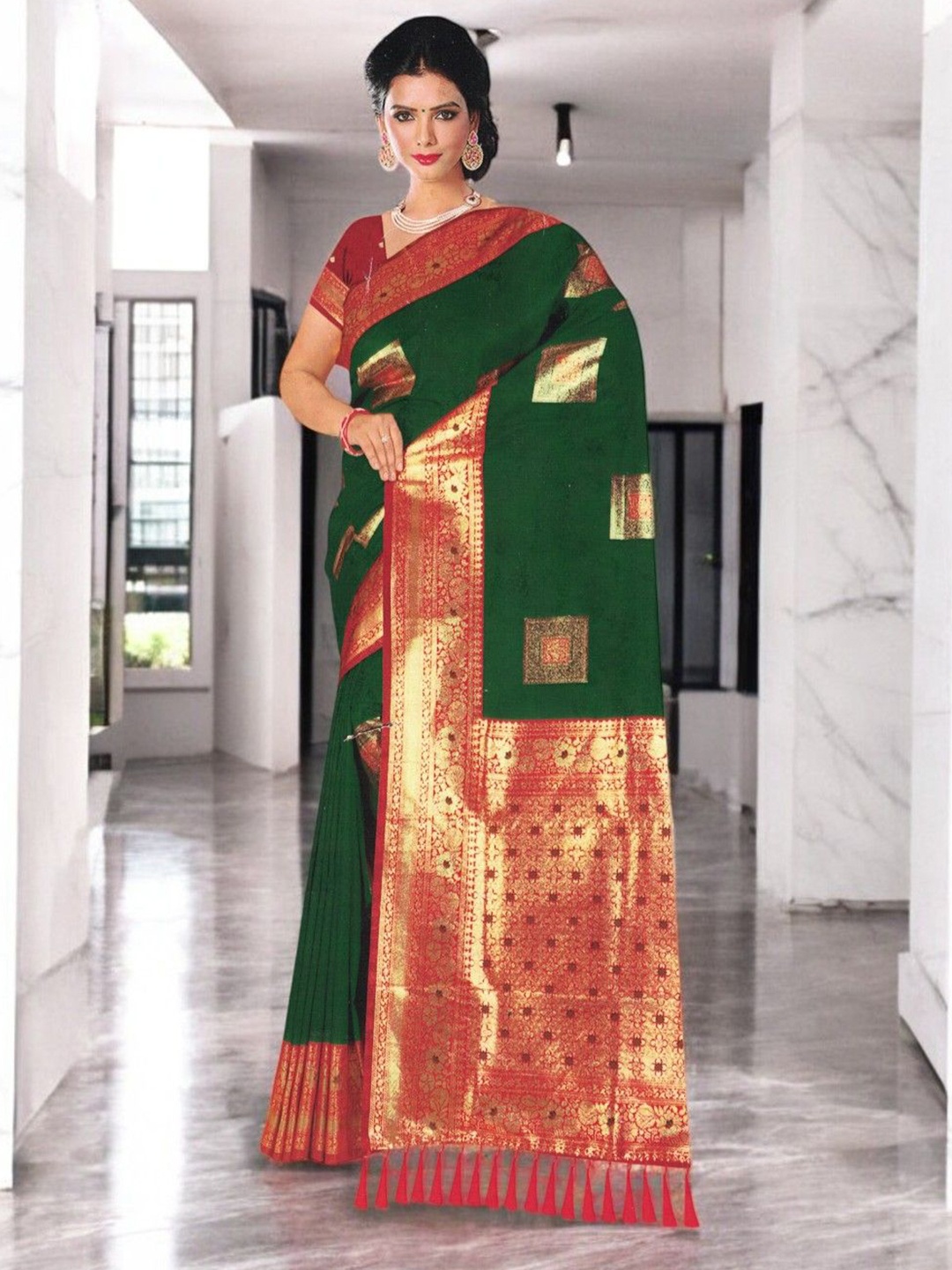 

SHOPPKEE Ethnic Motifs Zari Silk Blend Paithani Saree, Green