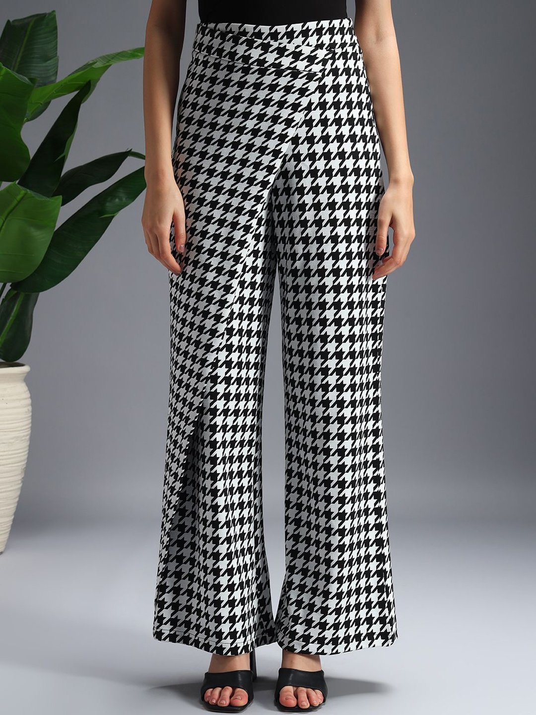 

Zastraa Women Checked Relaxed High-Rise Wrap Up Wide Leg Korean Pants, Black