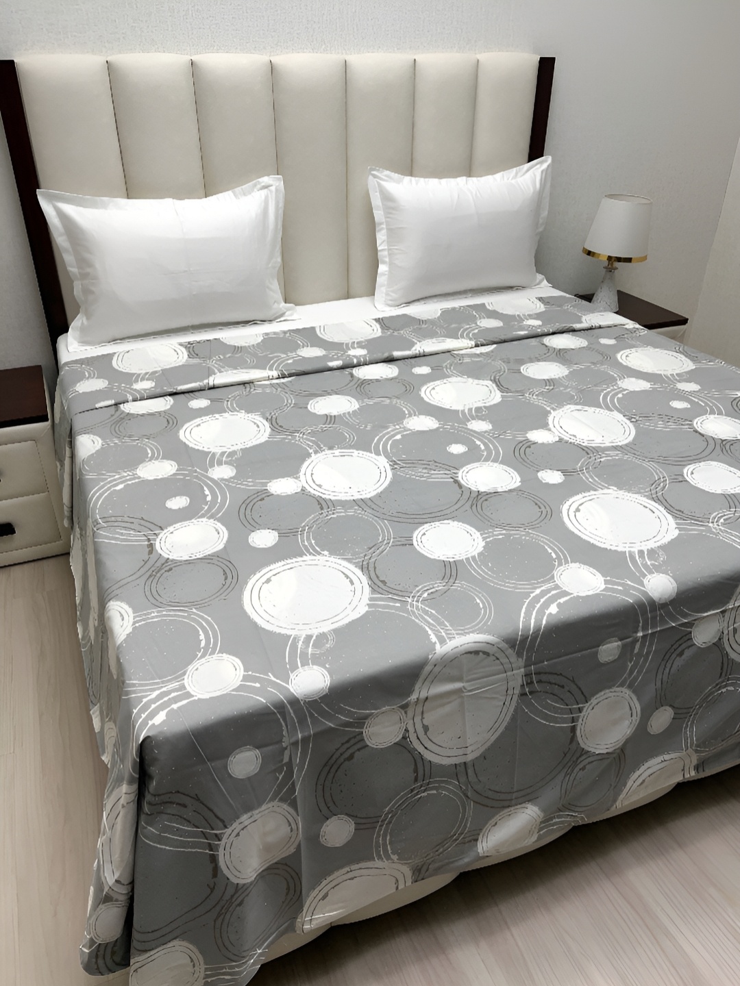 

Pure Decor Grey & White Printed Pure Cotton Super King Duvet Cover