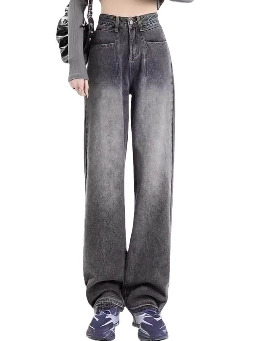 

StyleCast Women Low Distress Heavy Fade Jeans, Black