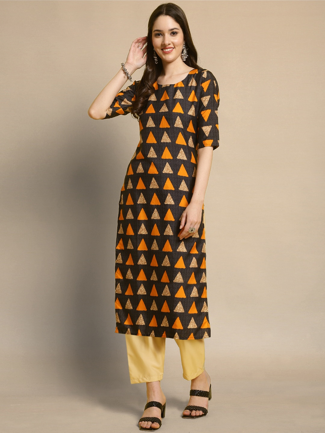 

Moda Rapido Geometric Printed Straight Kurta with Trousers, Black