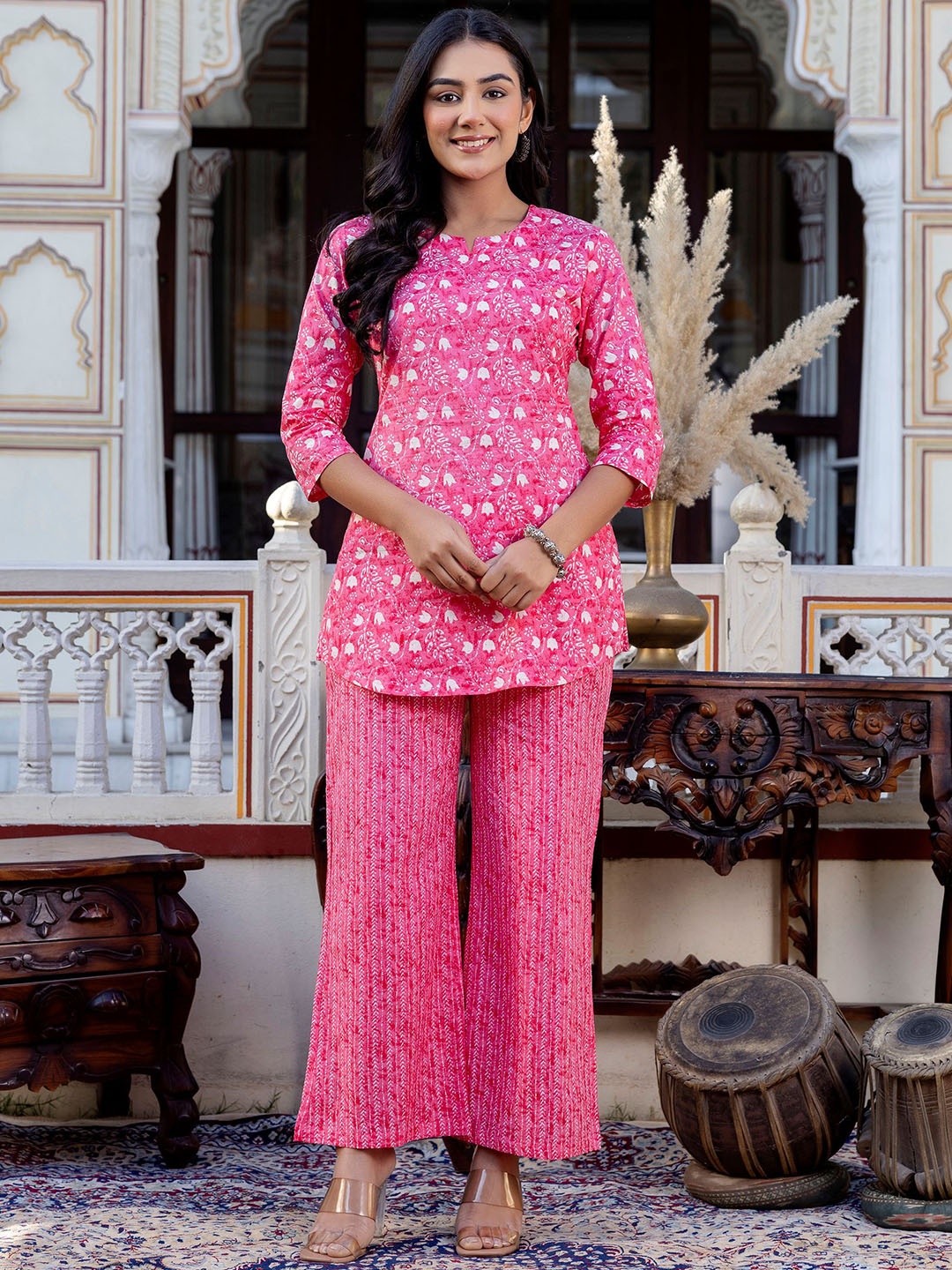 

RANGREAL Floral Printed Notch Neck Pure Cotton Tunic With Trousers, Pink