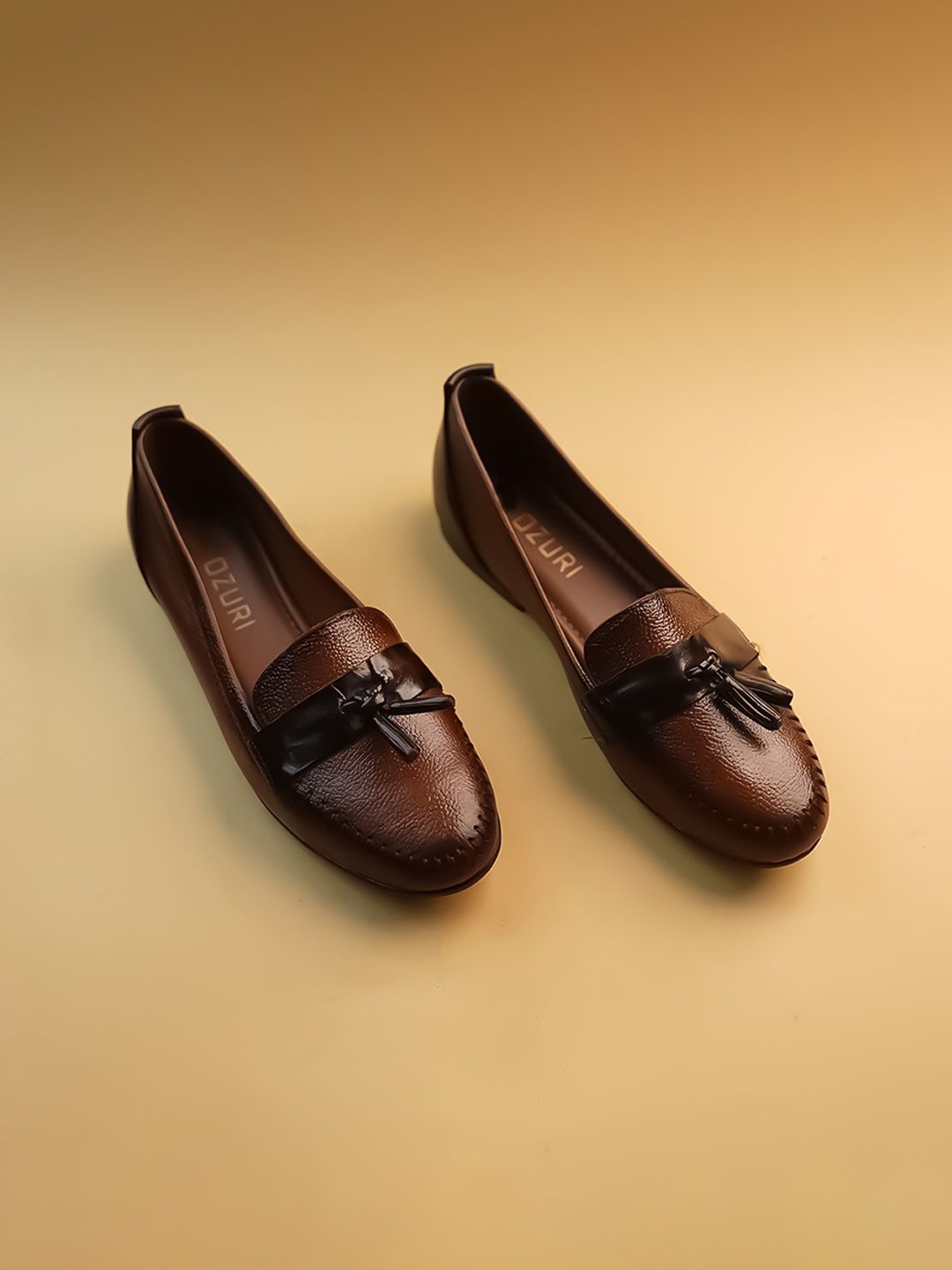 

Ozuri Women Textured Mules with Buckles Flats, Brown