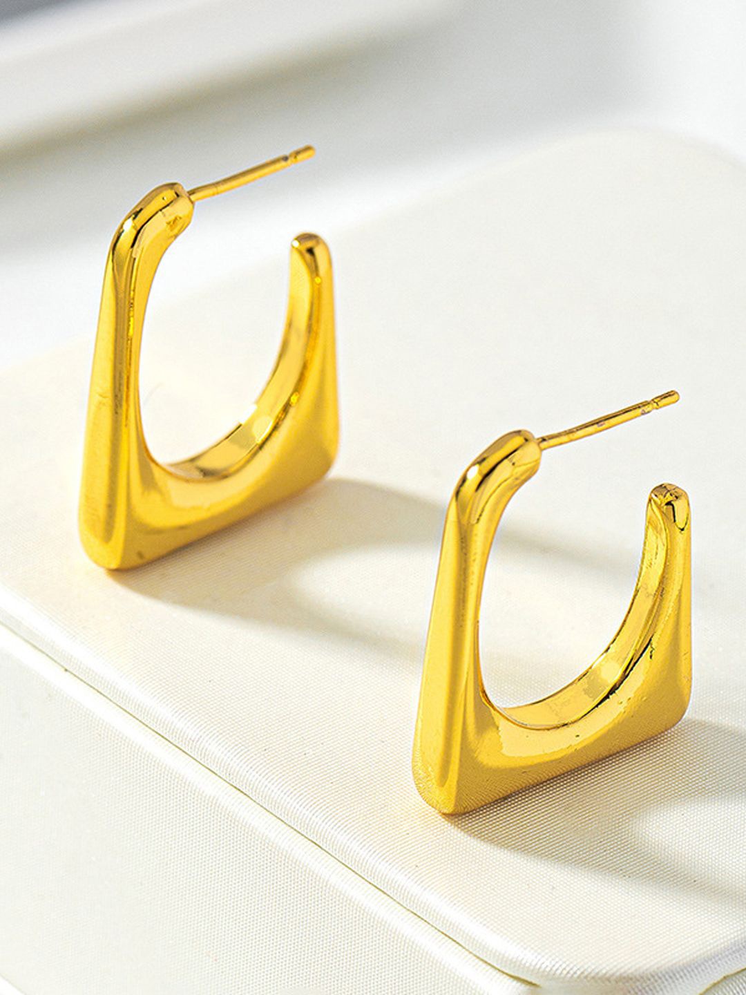 

VAGHBHATT Stainless Steel Gold-Plated Square Shaped Hoop Earrings