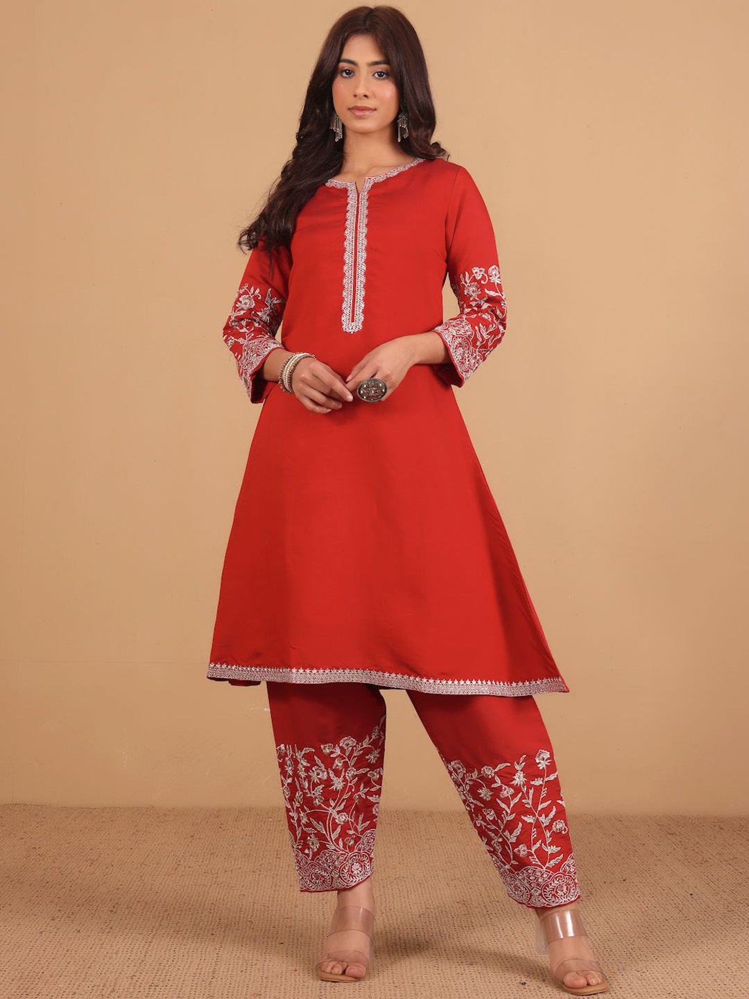 

House of Pataudi Floral Embroidered Thread Work A-Line Kurta With Salwar & Dupatta, Red