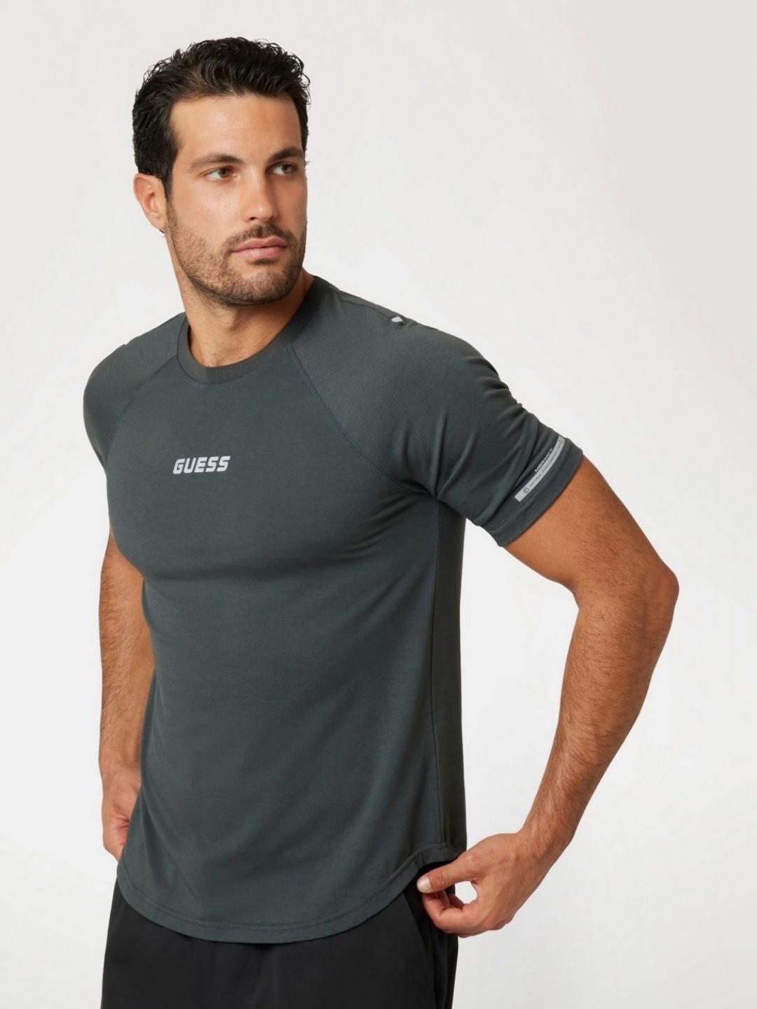 

GUESS Men Pockets T-shirt, Grey