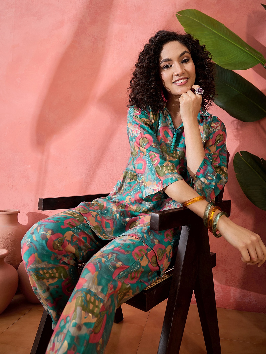 

Sangria Floral Printed Tunic With Trousers, Green