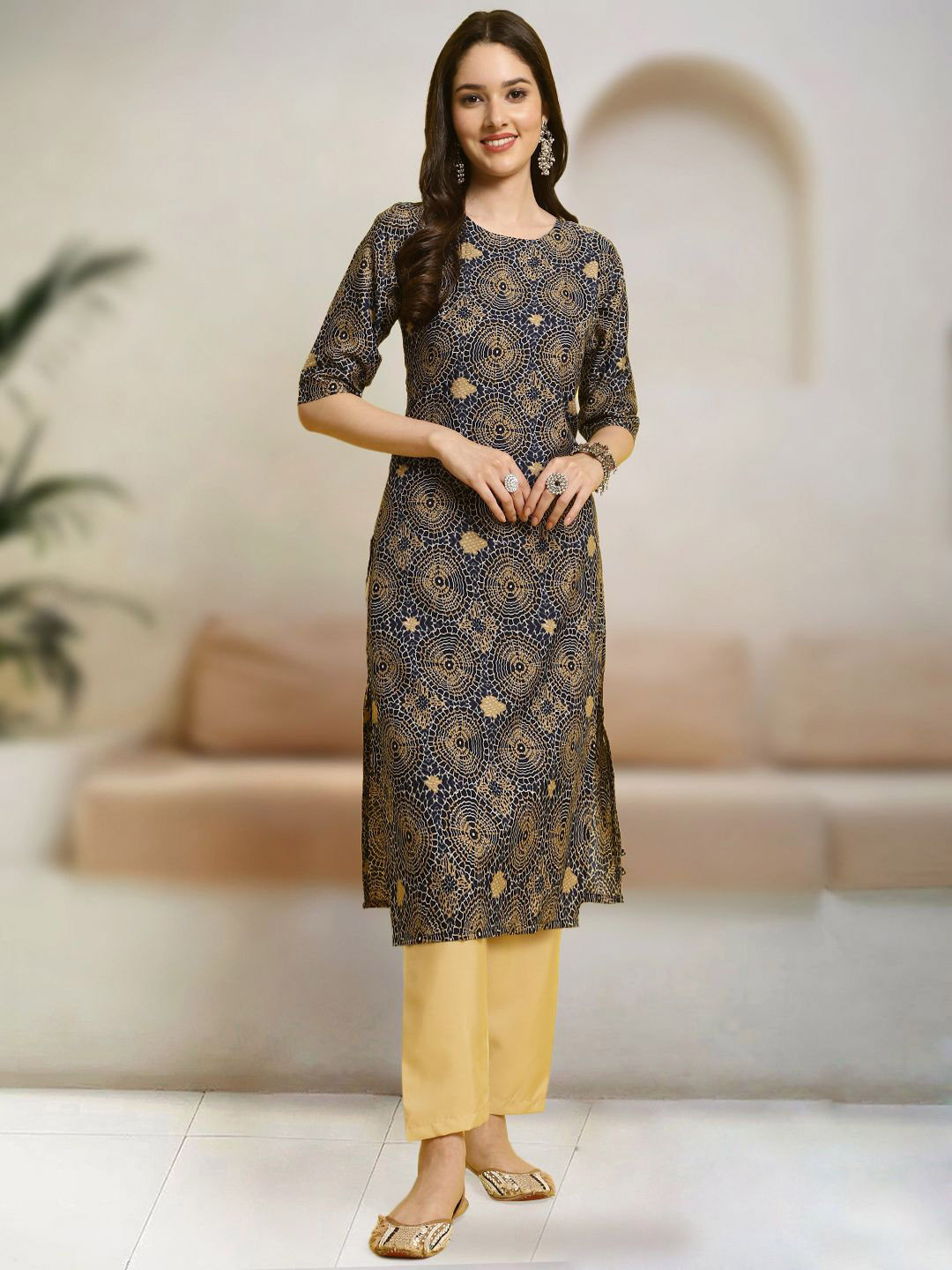 

Moda Rapido Women Ethnic Motifs Printed Regular Kurta with Trousers, Blue