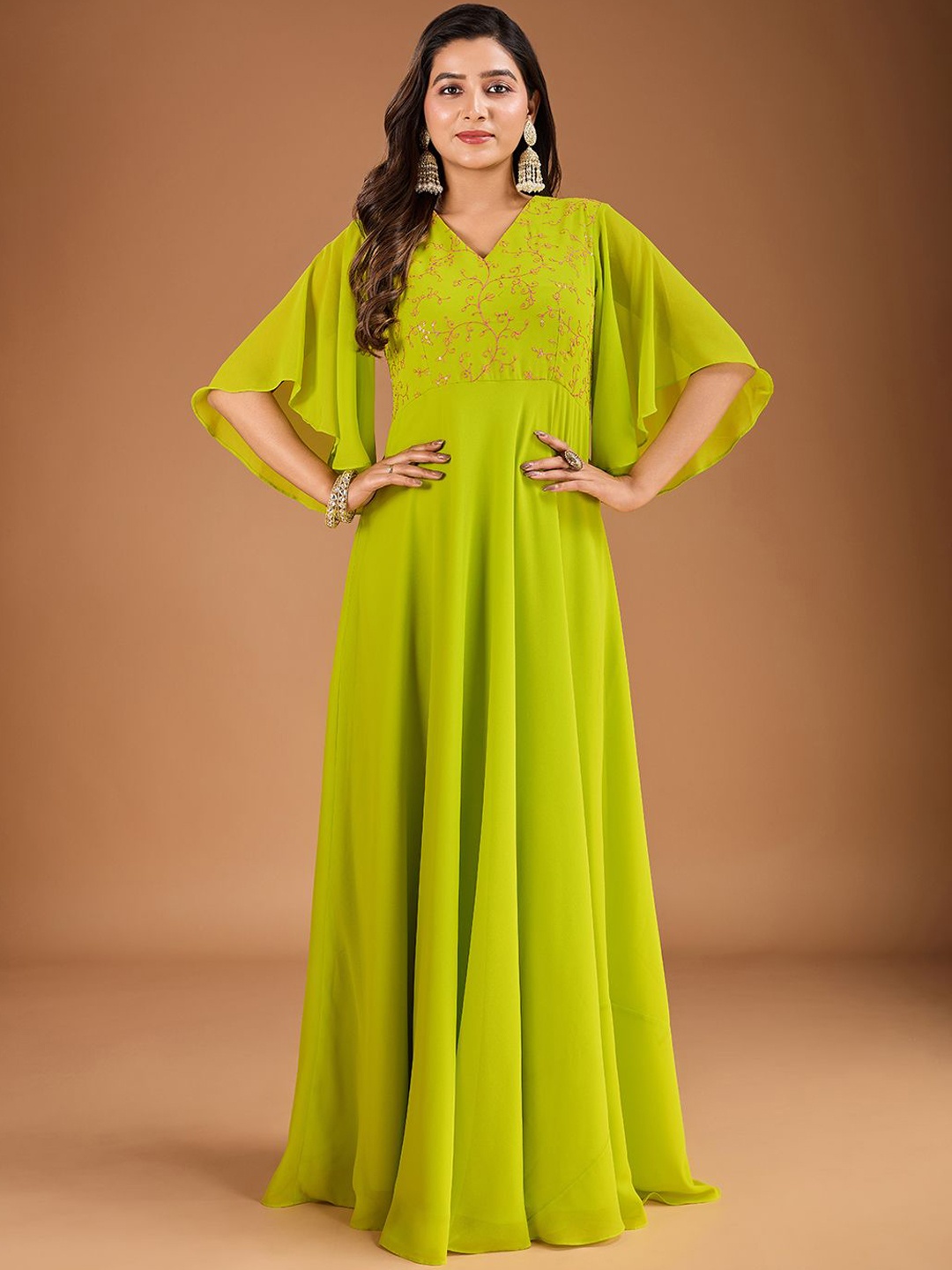 

House of Pataudi Floral Thread & Sequined Embroidered A-Line Ethnic Drees, Lime green