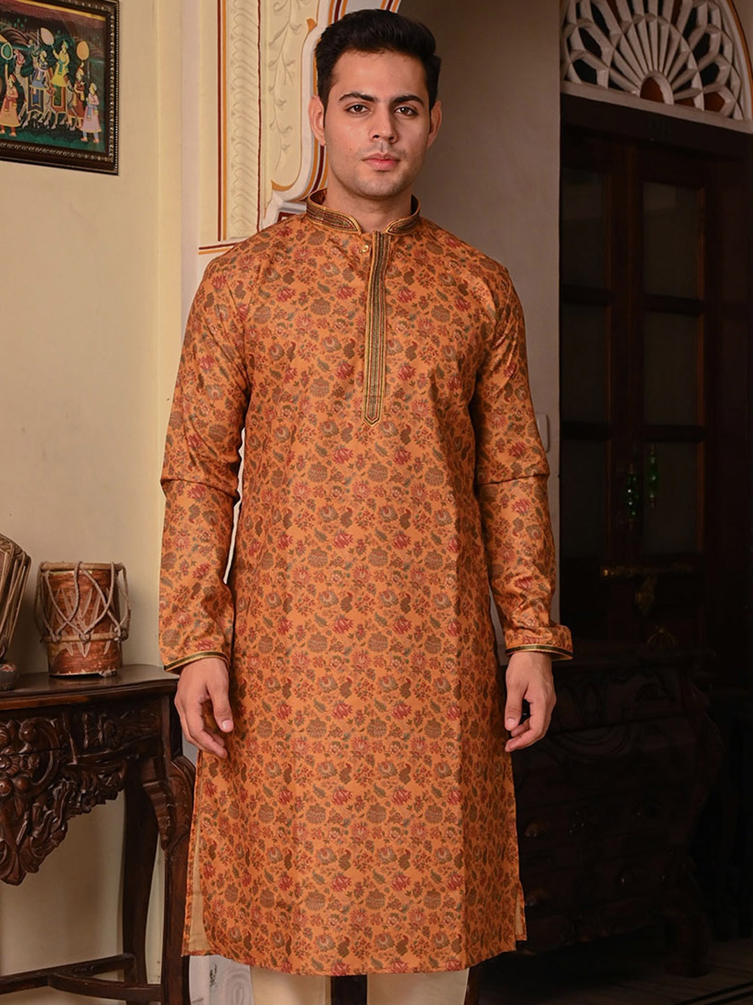 

Ethnic India Ethnic Motifs Printed Mandarin Collar Straight Kurta, Mustard